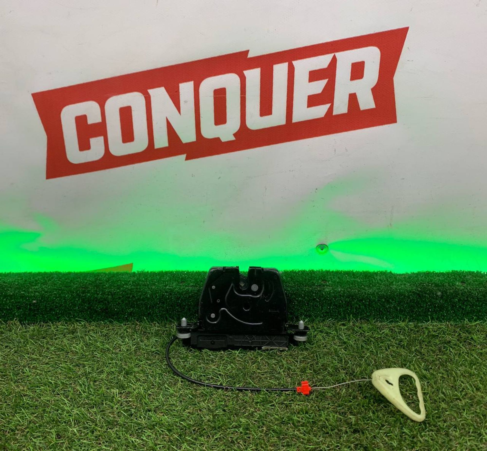 Замок багажника BMW F30 F32 F10 F12, 2000 рублей, Москва