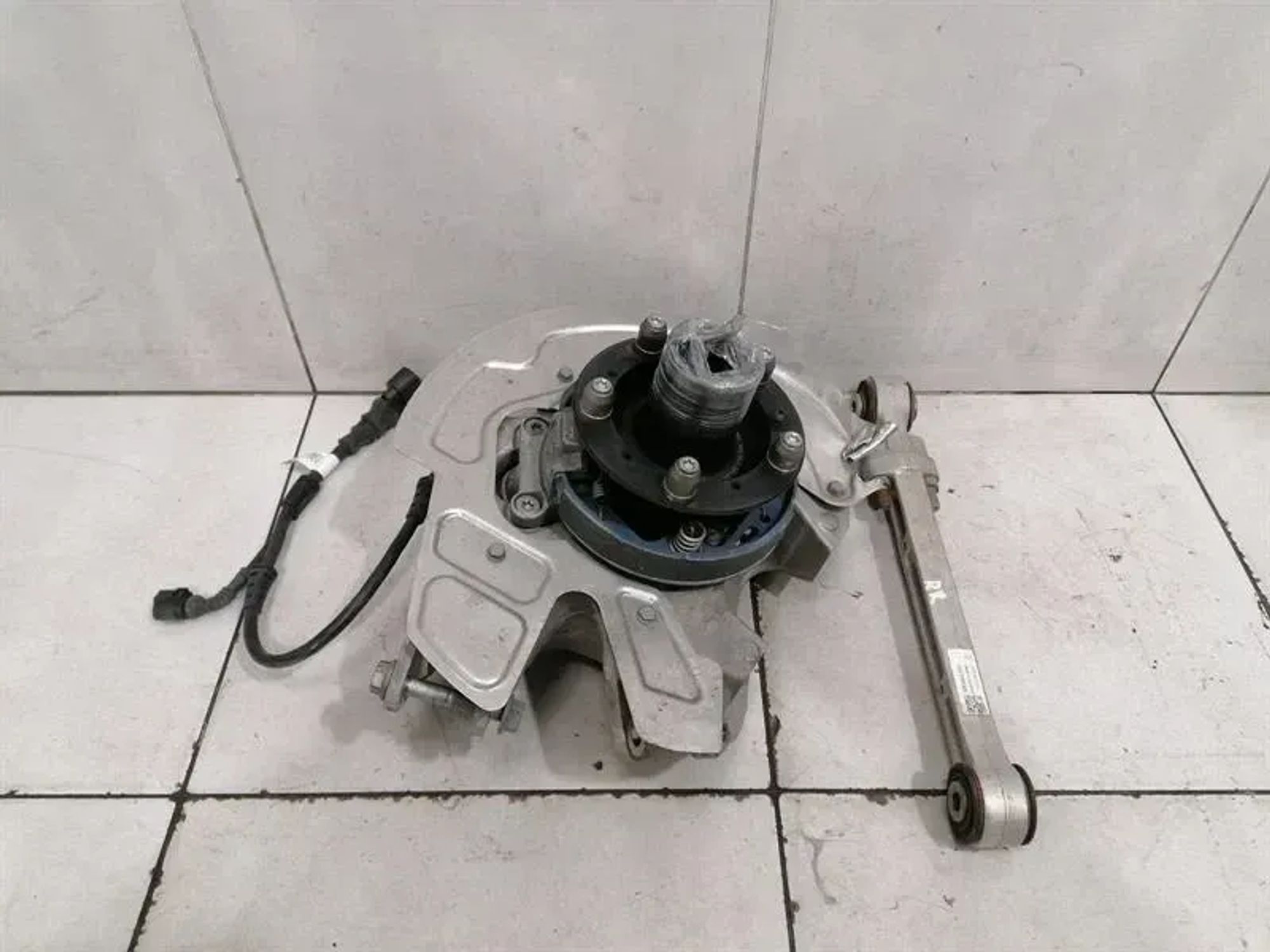 Кулак задний правый Porsche 911 992 9GT505052A, 280000 рублей, Москва