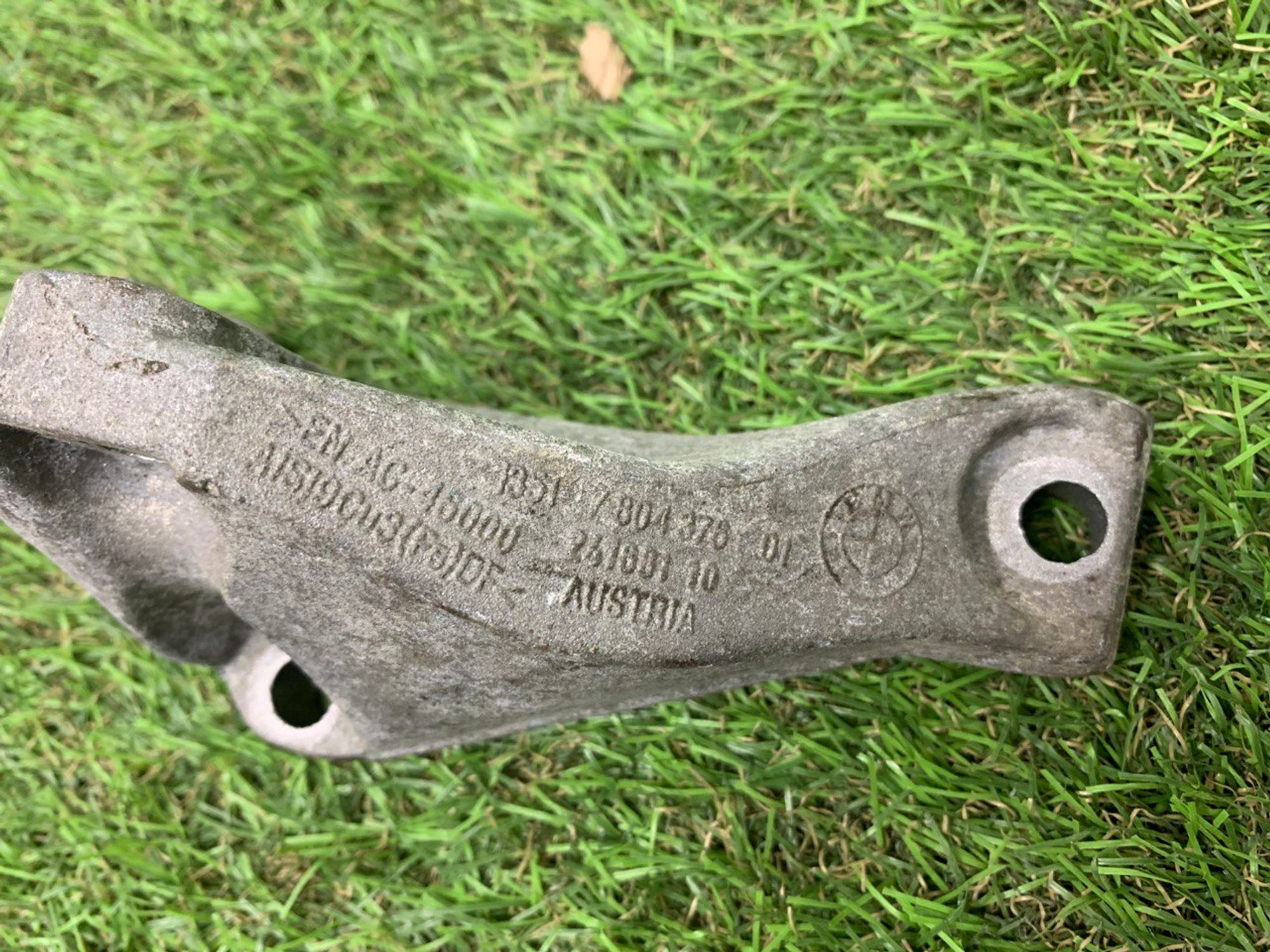 Кронштейн ТНВД Bmw N47 E60 E81 E82 E90, 1000 рублей, Москва