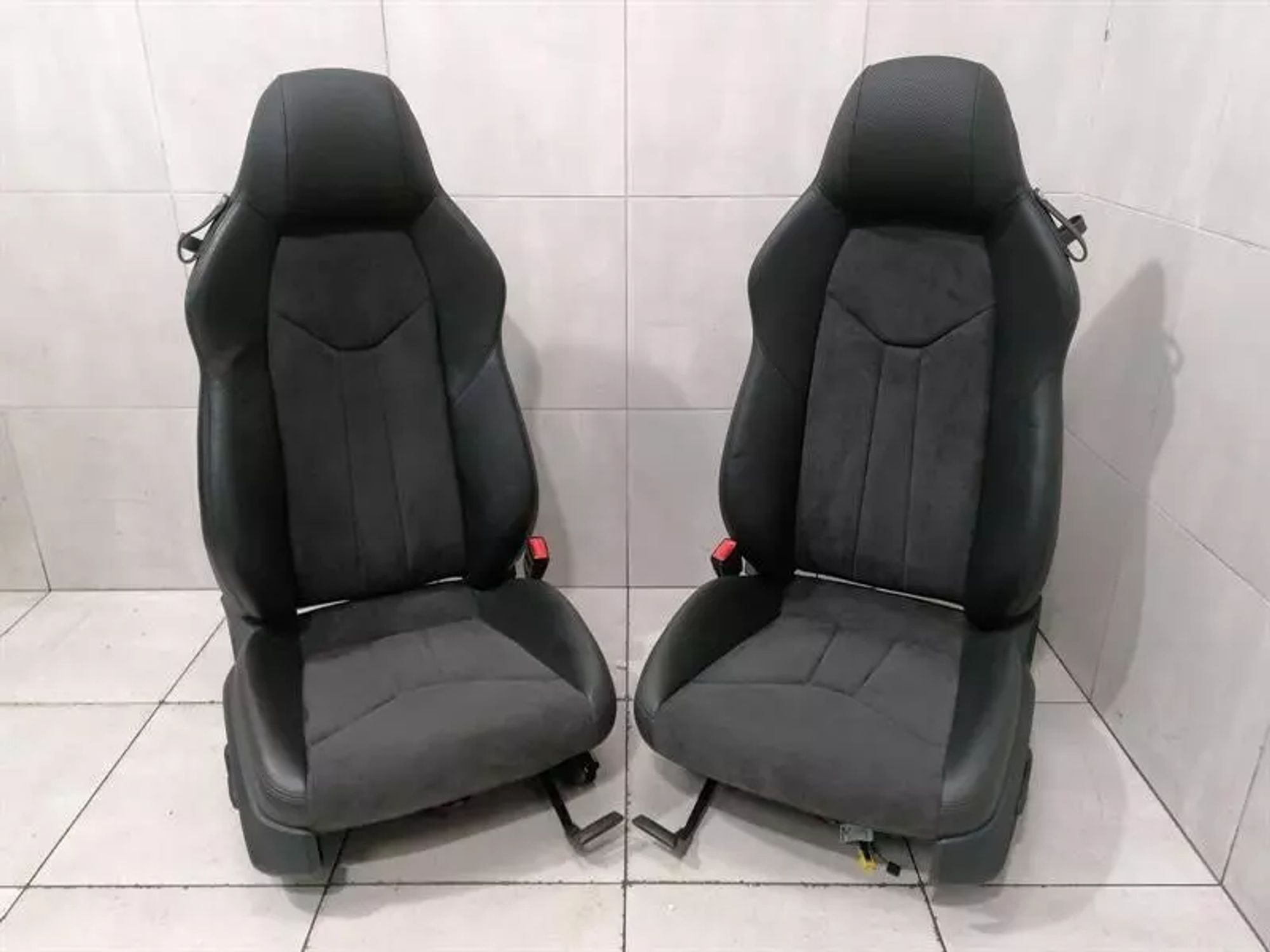 https://ycs.partsauto.market/partsauto-images/thmbs/h353NjtZg3VDP19b5HMt7LlpbQ93/43e118ea8809559dc3547b401ddbe091/e11600226728ba72a86aeda5c04427e3.jpg