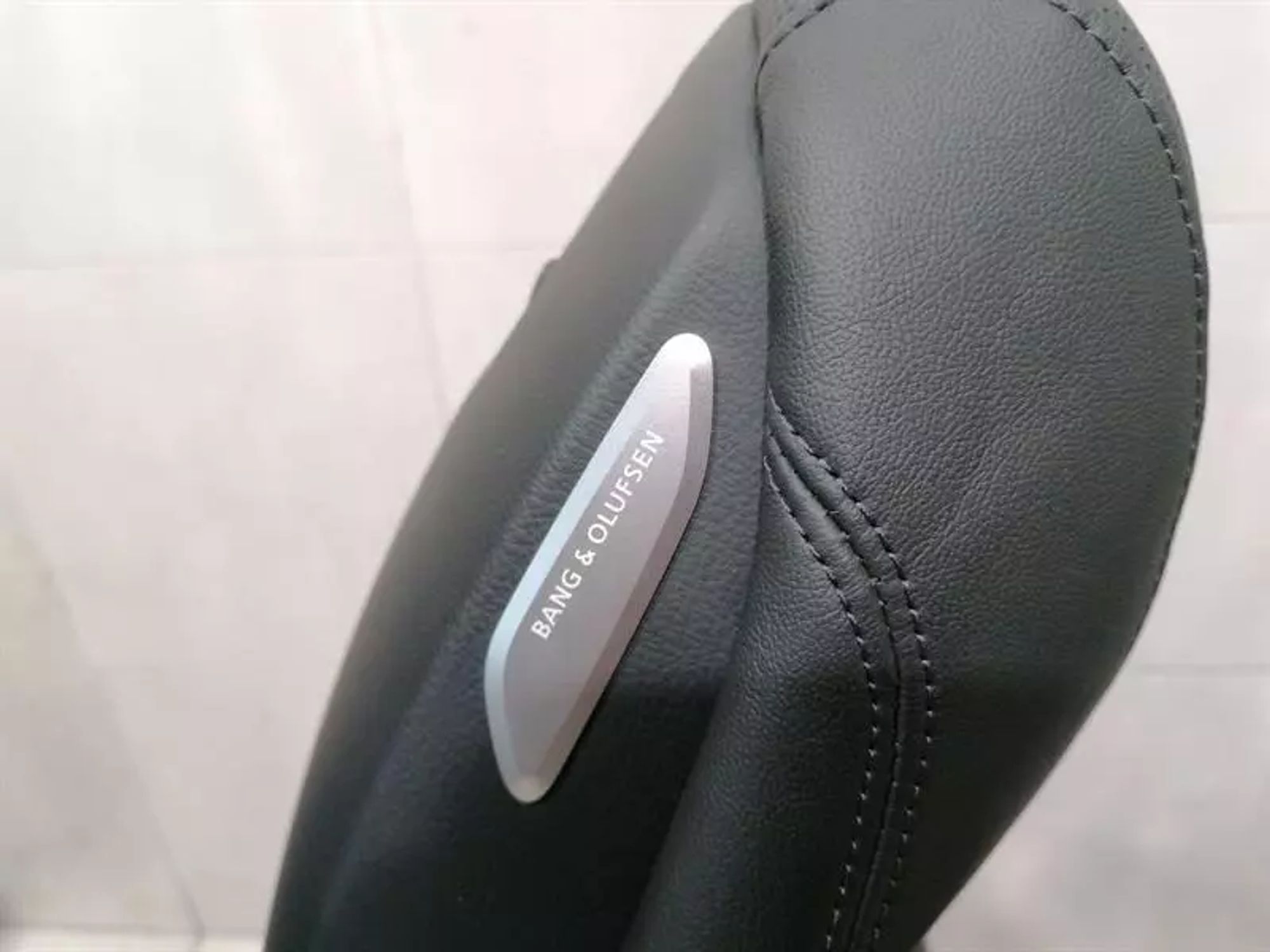 https://ycs.partsauto.market/partsauto-images/thmbs/h353NjtZg3VDP19b5HMt7LlpbQ93/43e118ea8809559dc3547b401ddbe091/fc0e85a3f893cf9866216dfc3fa70b70.jpg