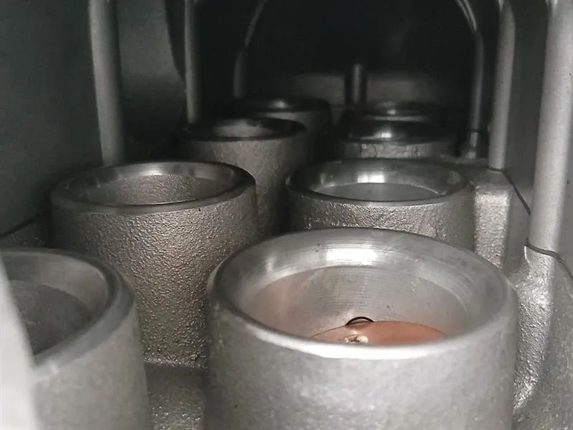 https://ycs.partsauto.market/partsauto-images/thmbs/h353NjtZg3VDP19b5HMt7LlpbQ93/44075d30b2578ac40b332c2b37d37b86/64ec08c77322ce658c3515b494b0de66.jpg
