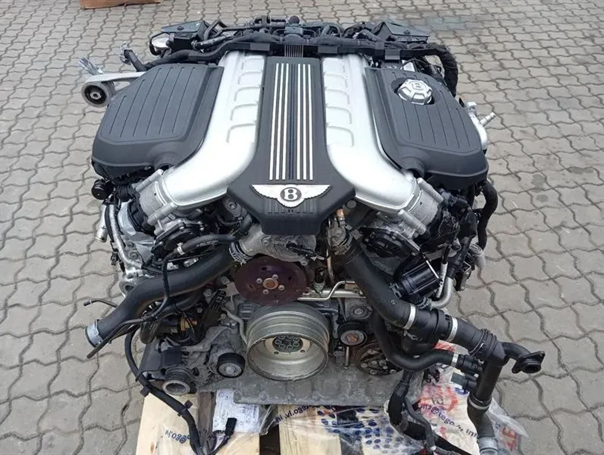 https://ycs.partsauto.market/partsauto-images/thmbs/h353NjtZg3VDP19b5HMt7LlpbQ93/4410f7320ea4965879d5be4aa1e31787/186d7132ce40a4e7f7298b8ef782eb57.jpg