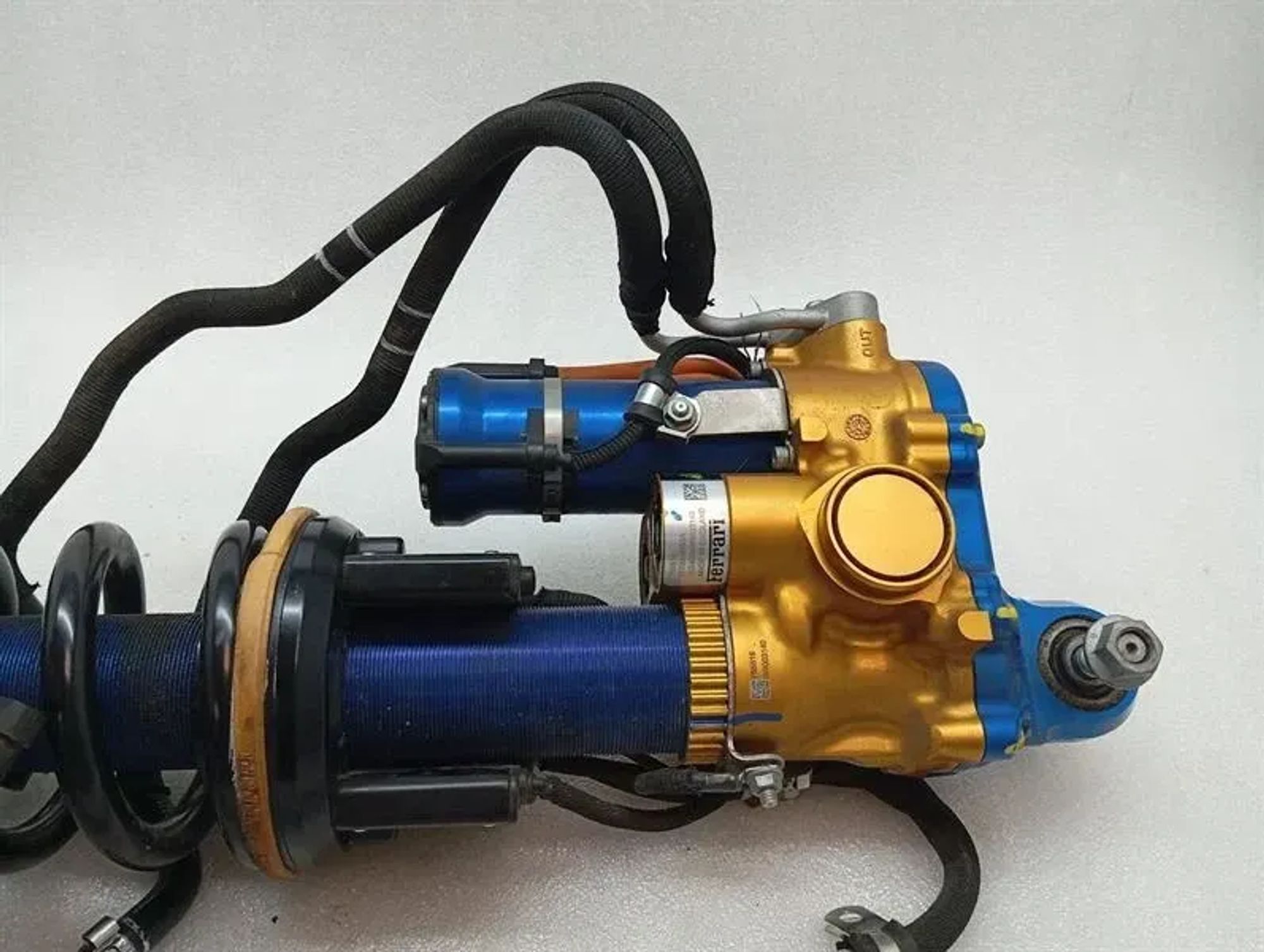 Амортизатор задний правый Ferrari Purosangue F175, 1250000 рублей, Москва