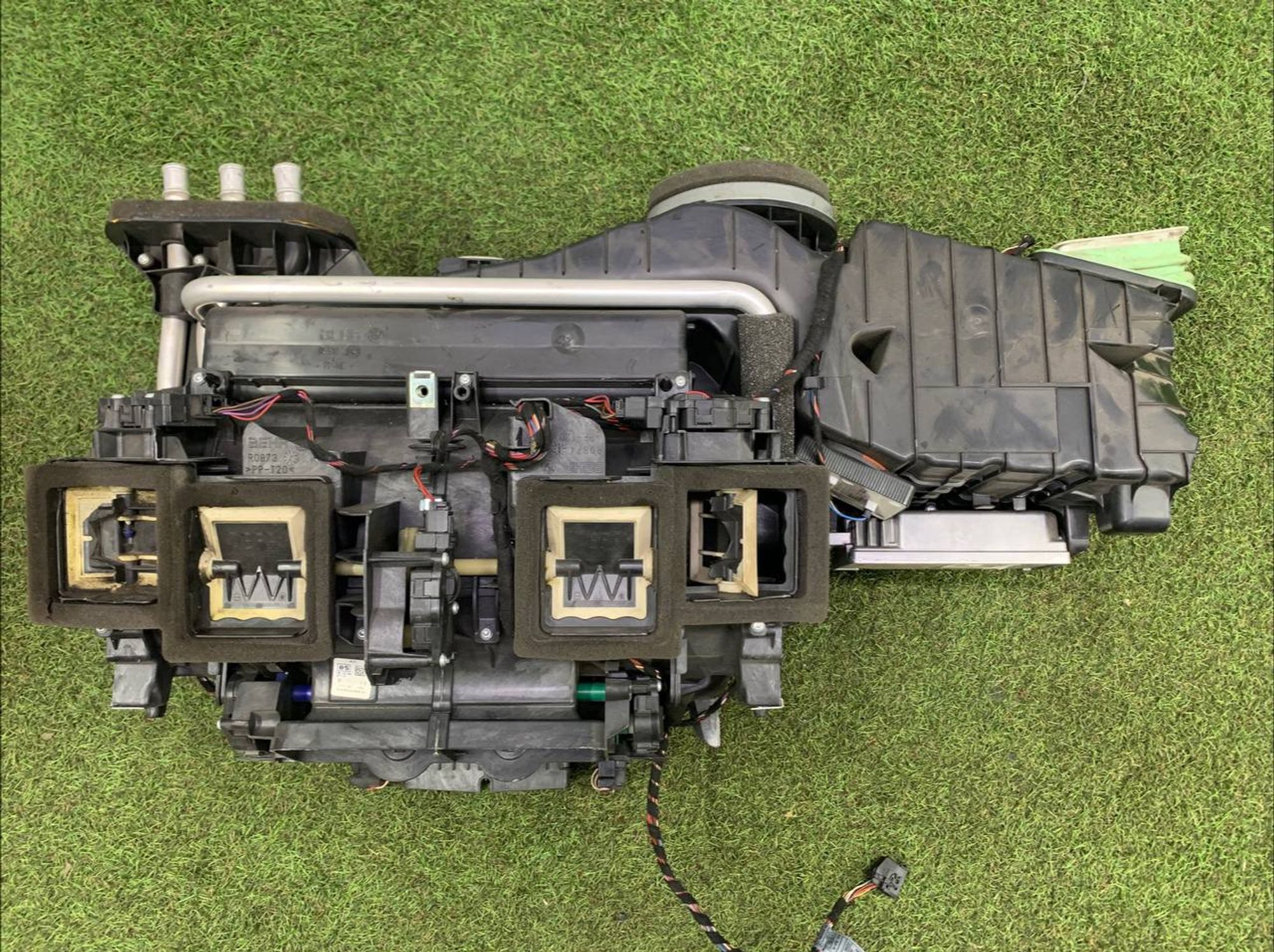 https://ycs.partsauto.market/partsauto-images/thmbs/h353NjtZg3VDP19b5HMt7LlpbQ93/4523f98f381eb5afd1448ce38c4a538a/ca27b738fffdcd7740780124e22e022d.jpg