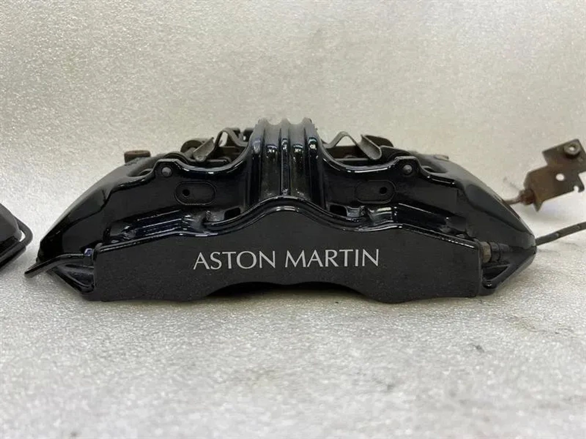 Тормозной суппорт Aston Martin Virage MK2, 995000 рублей, Москва