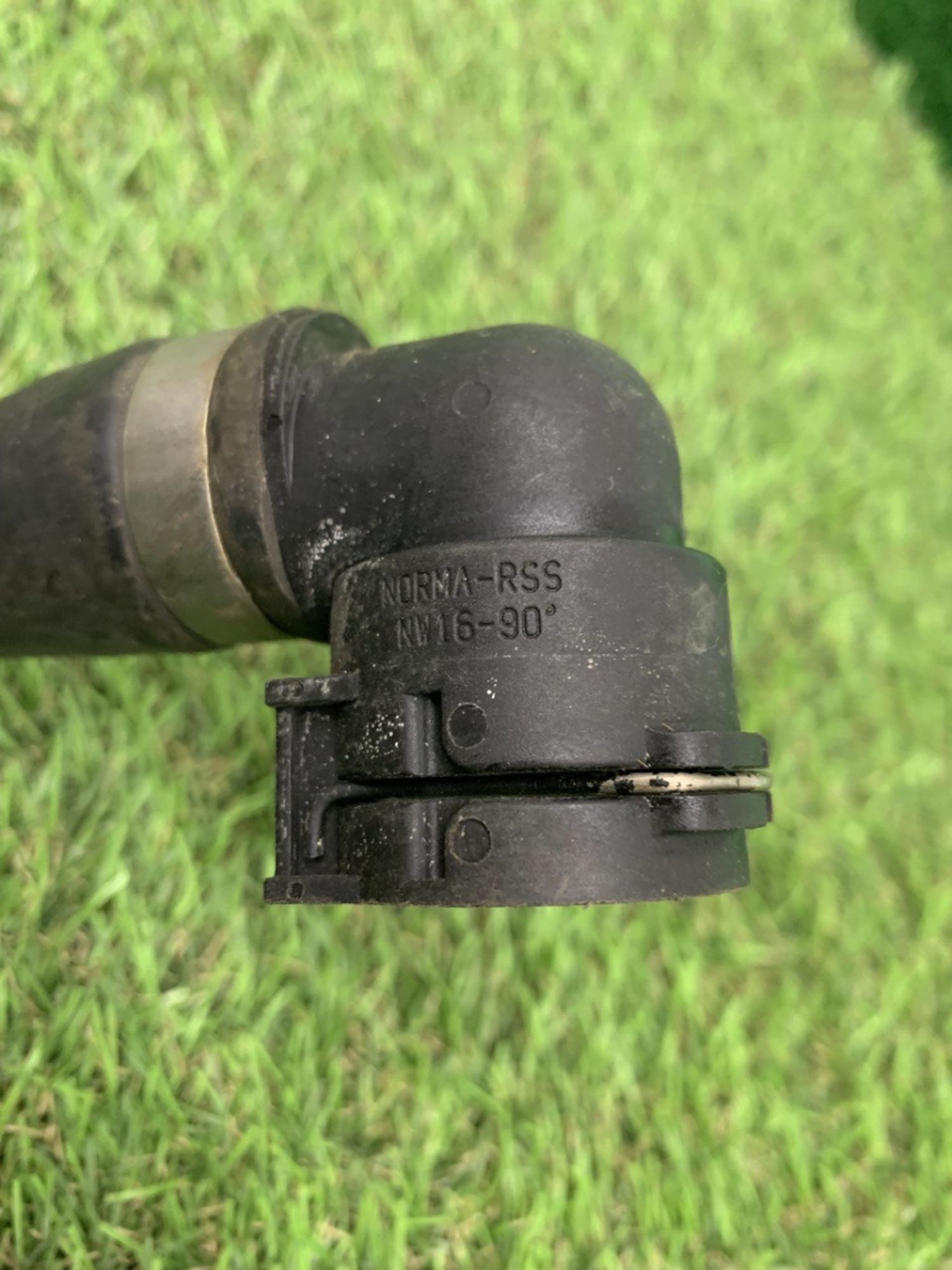 Трубка системы охлаждения Mercedes X253, 2000 рублей, Москва