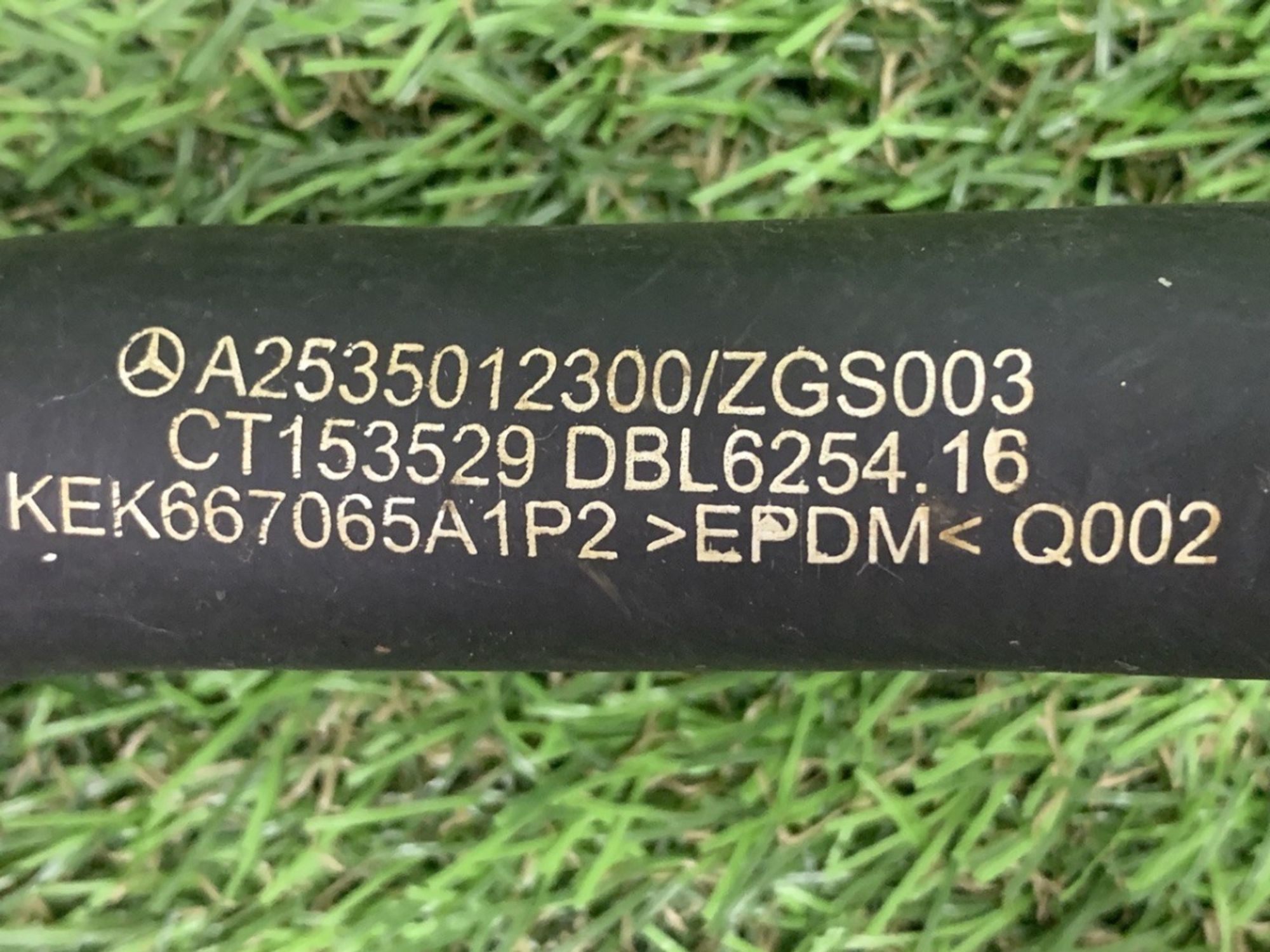 Трубка системы охлаждения Mercedes X253, 2000 рублей, Москва