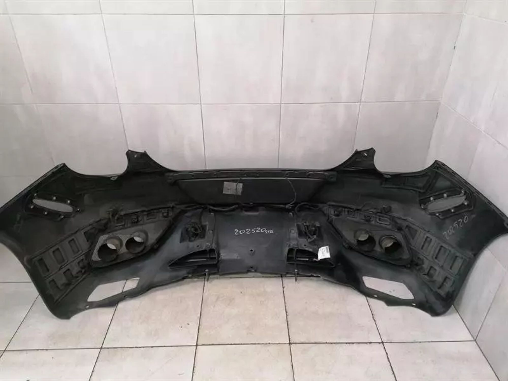 https://ycs.partsauto.market/partsauto-images/thmbs/h353NjtZg3VDP19b5HMt7LlpbQ93/4893d4125981d8505ad25cff6db6aa02/d6d5e8601871a884a577c63fa87de82f.jpg