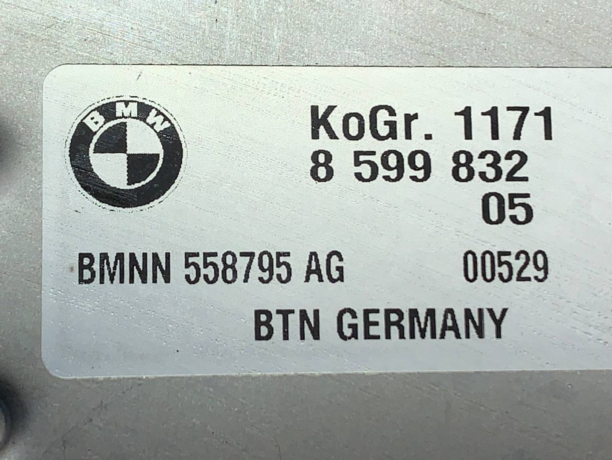 https://ycs.partsauto.market/partsauto-images/thmbs/h353NjtZg3VDP19b5HMt7LlpbQ93/492377942f85b96056f261b07d72abea/c13a370abb180ae538474e810593ebd2.jpg