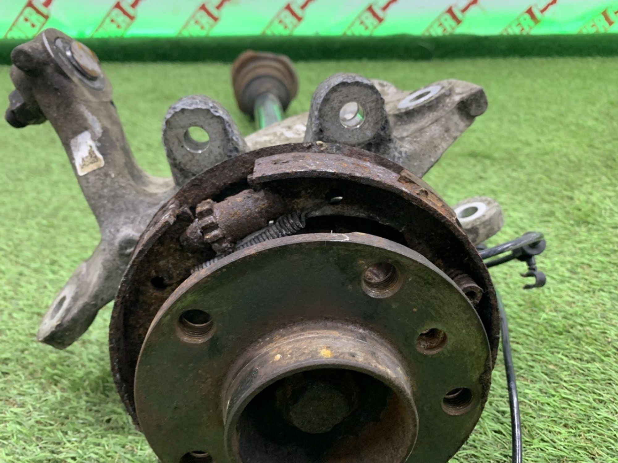 Задний правый кулак в сборе BMW 750 F01, 12000 рублей, Москва