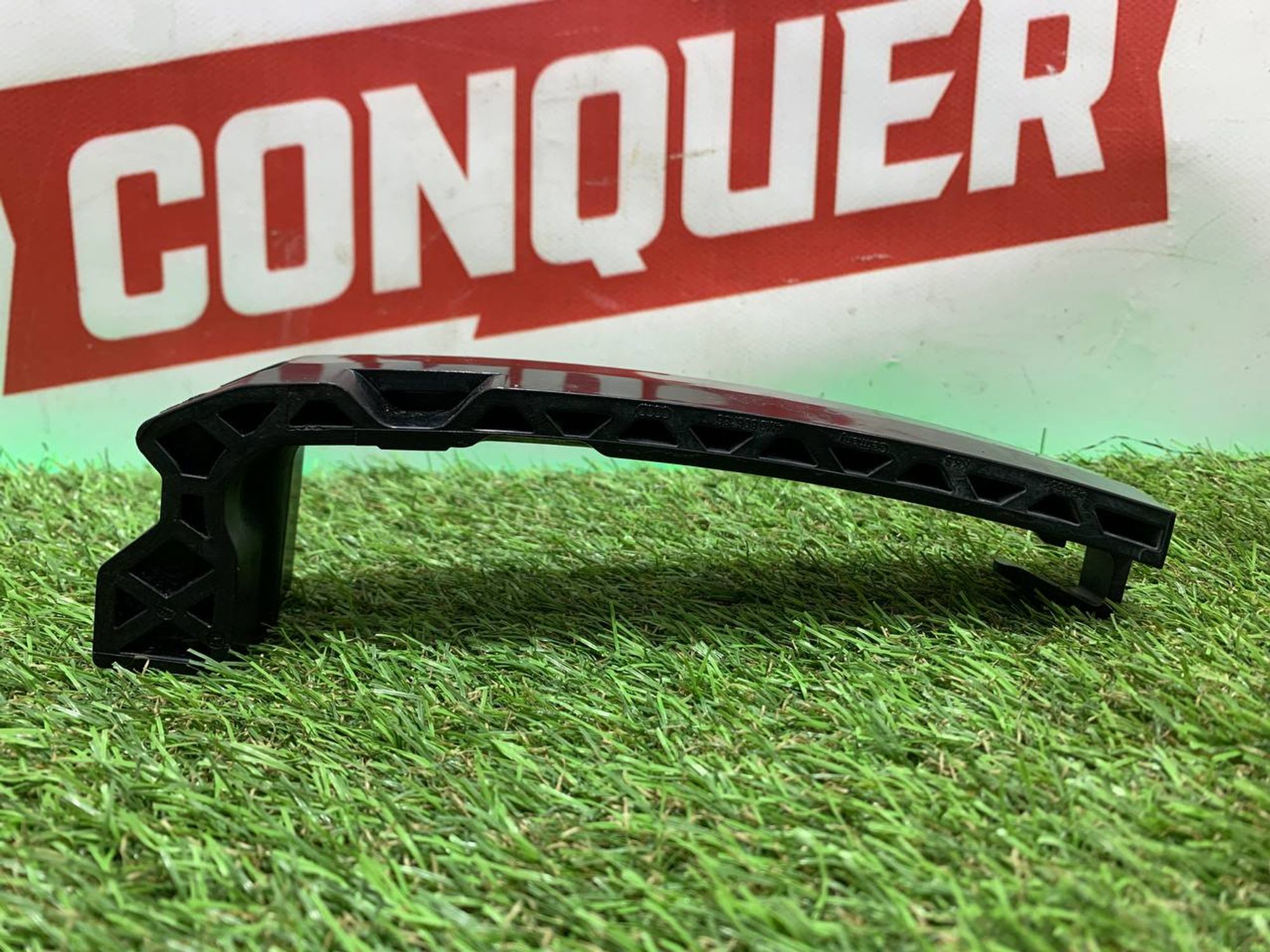 https://ycs.partsauto.market/partsauto-images/thmbs/h353NjtZg3VDP19b5HMt7LlpbQ93/4be4f1265c24432ffc8c0f487c3a3a50/9604285757f829165b398a3ddf436363.jpg