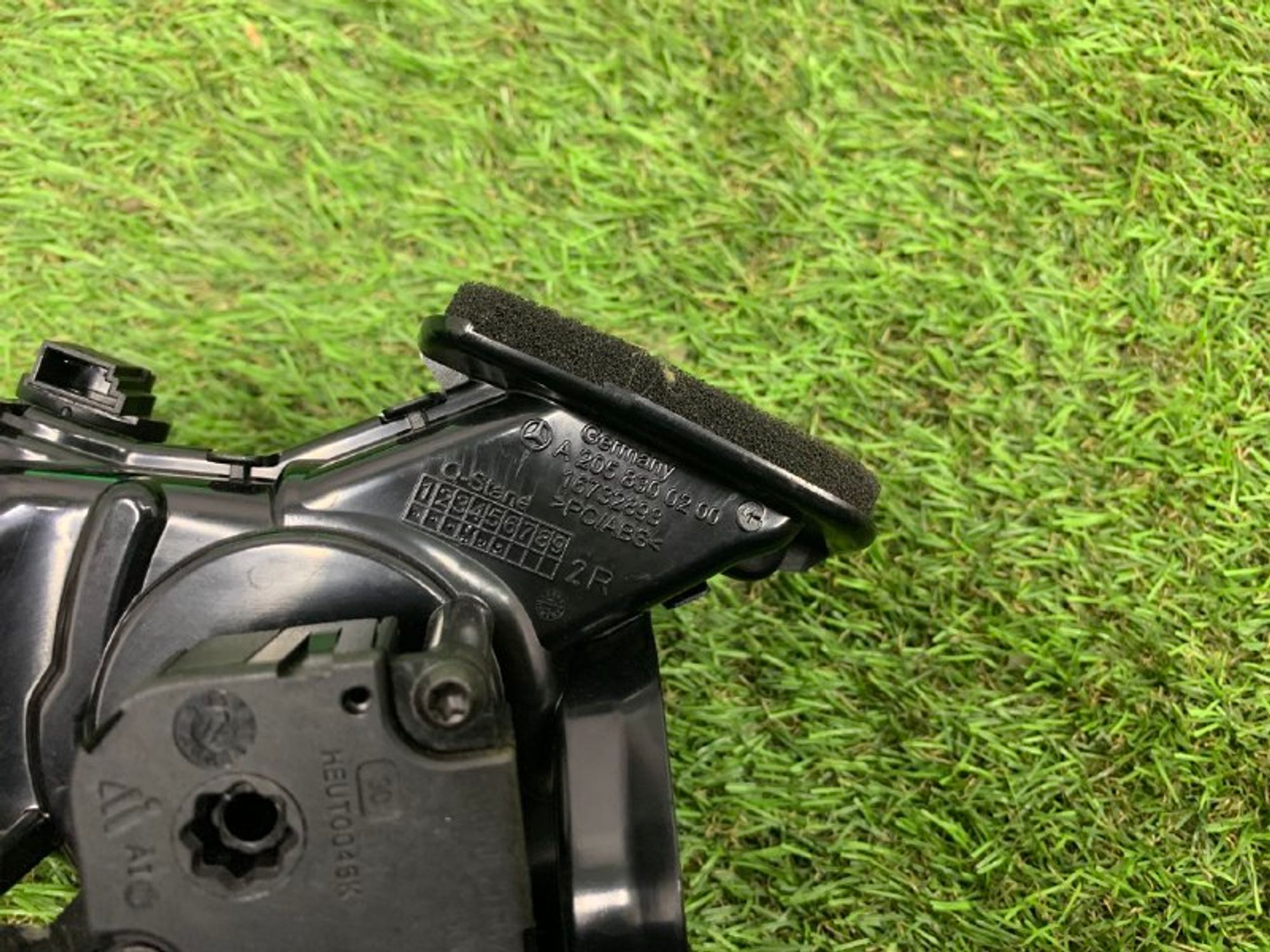 Дефлектор воздушный Mercedes X253 W205, 1500 рублей, Москва