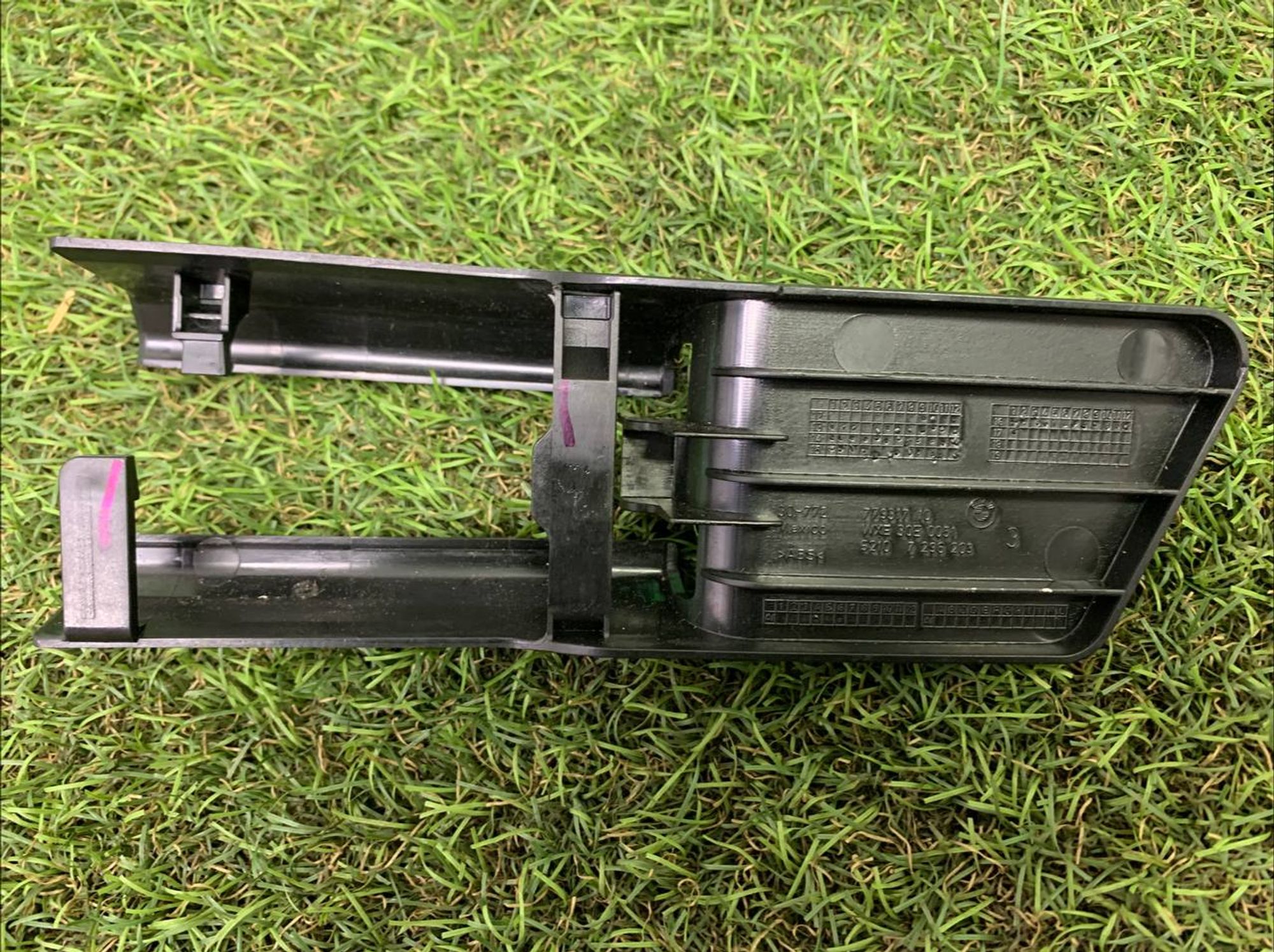 https://ycs.partsauto.market/partsauto-images/thmbs/h353NjtZg3VDP19b5HMt7LlpbQ93/4d2dfa0d6fbd6d6f042d54595290c66b/3b43a61670975008d78bbd3341e78395.jpg
