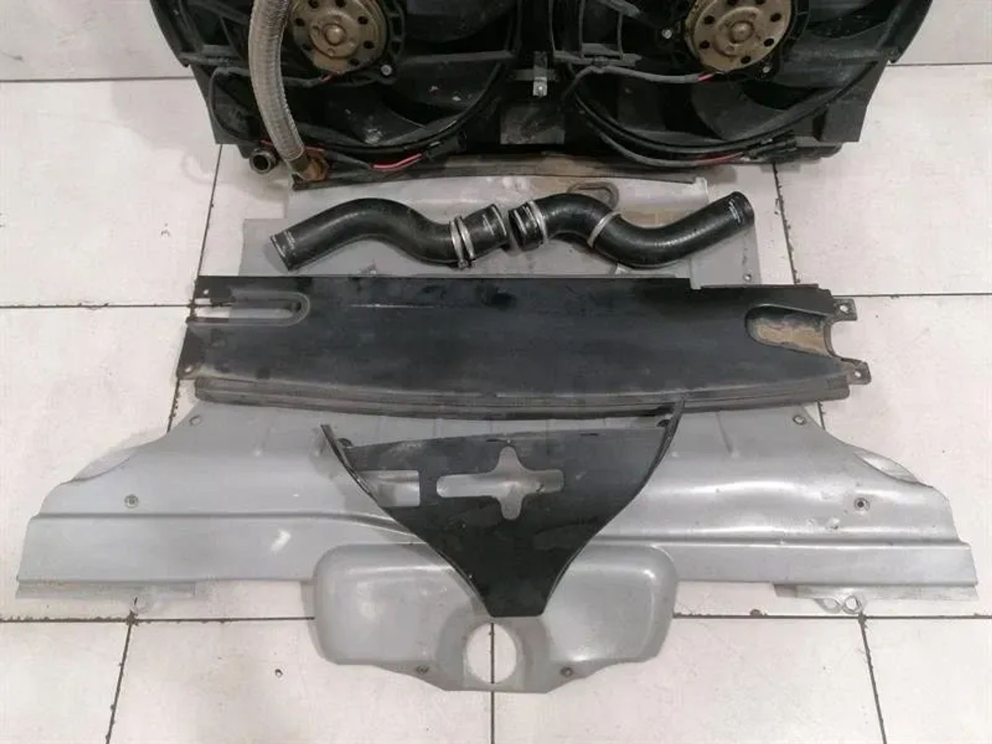 Комплект радиаторов Ferrari 612 Scaglietti F137 194142, 490000 рублей, Москва