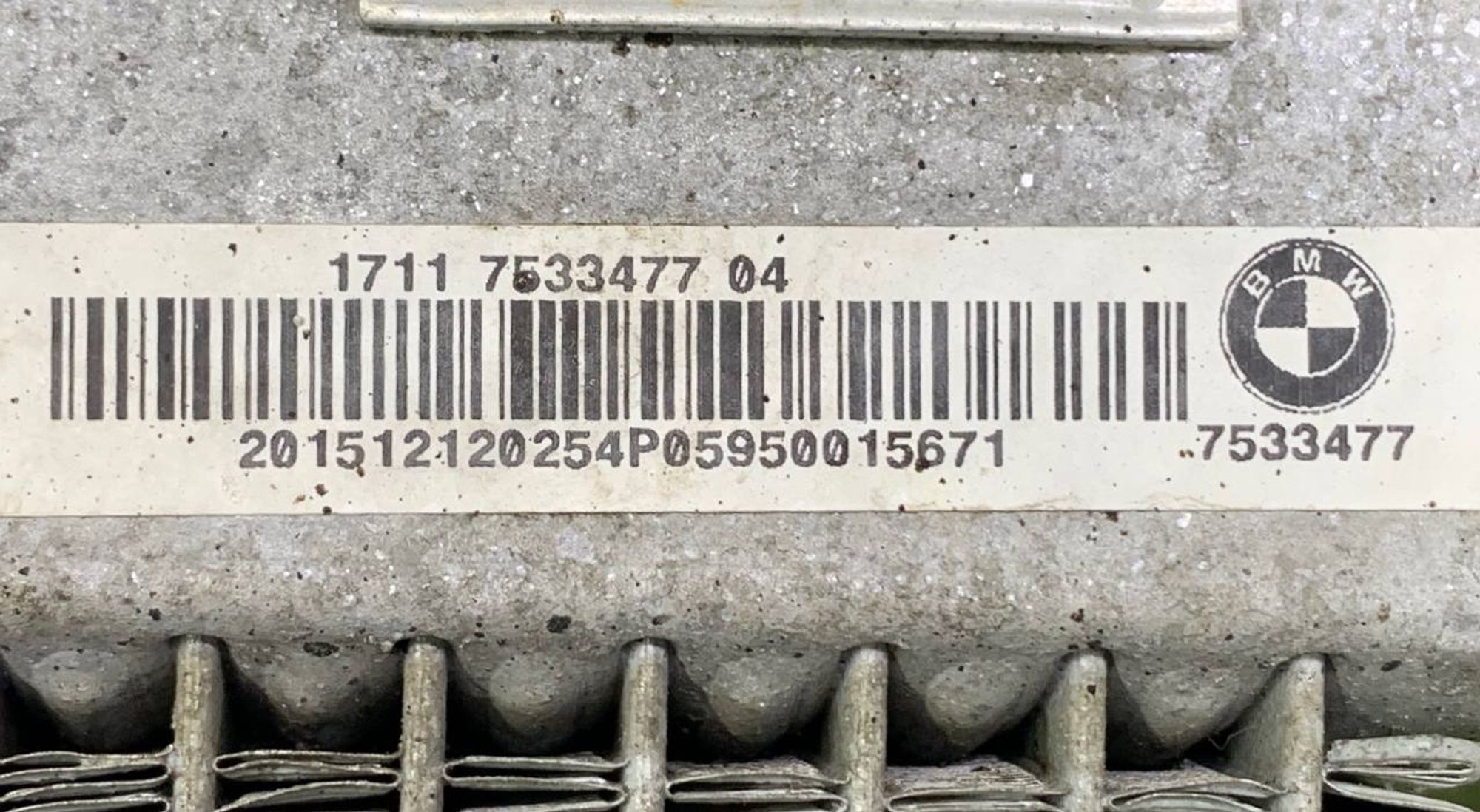 https://ycs.partsauto.market/partsauto-images/thmbs/h353NjtZg3VDP19b5HMt7LlpbQ93/4db69db8af70f499feb7c95213b9a46b/a4de6b8fd114fdc472f1e9902727bf80.jpg