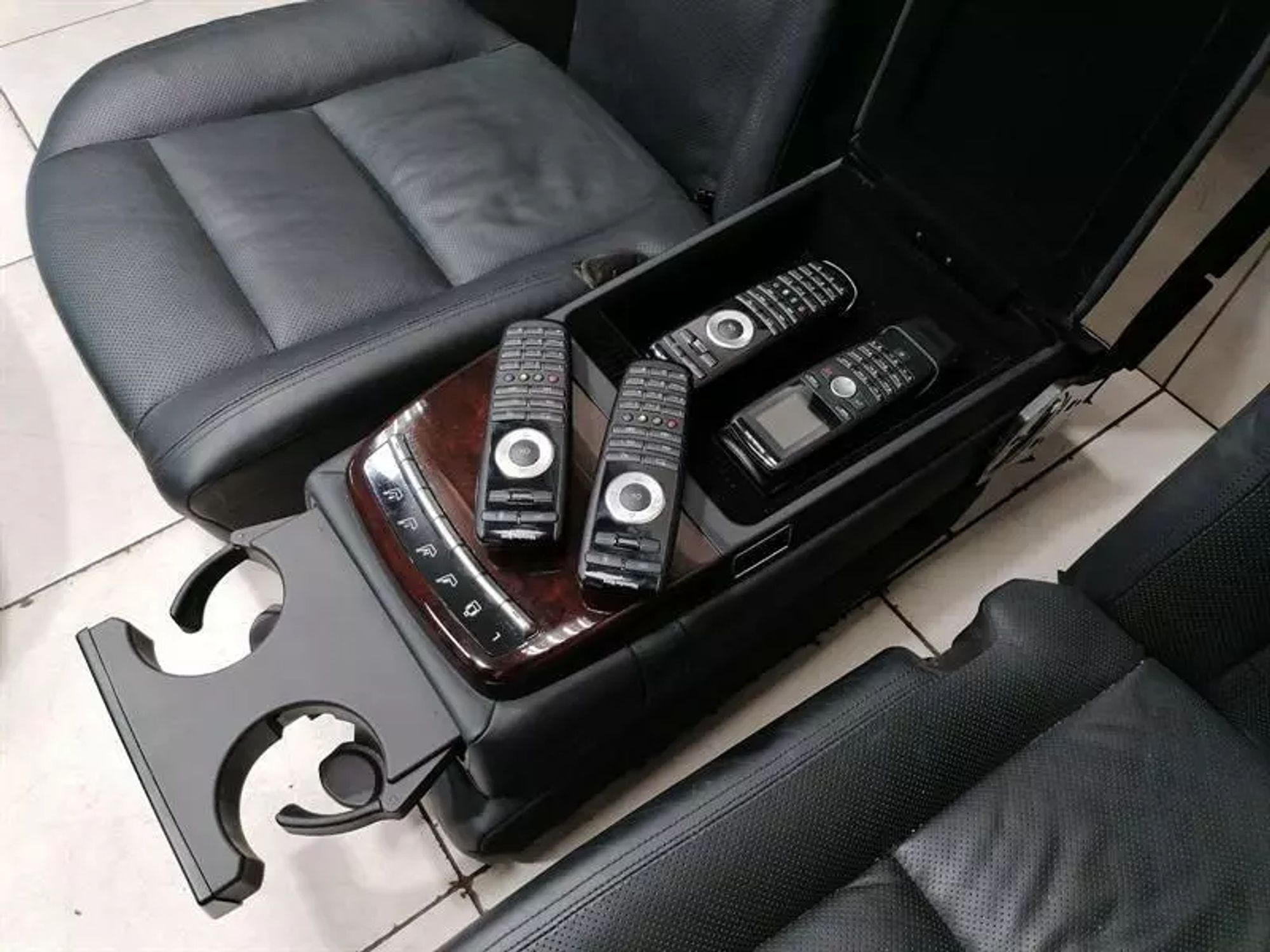 https://ycs.partsauto.market/partsauto-images/thmbs/h353NjtZg3VDP19b5HMt7LlpbQ93/4ec24efcacd763c597a71d597adfb69d/767604ee7f6647474af460b91cec2465.jpg