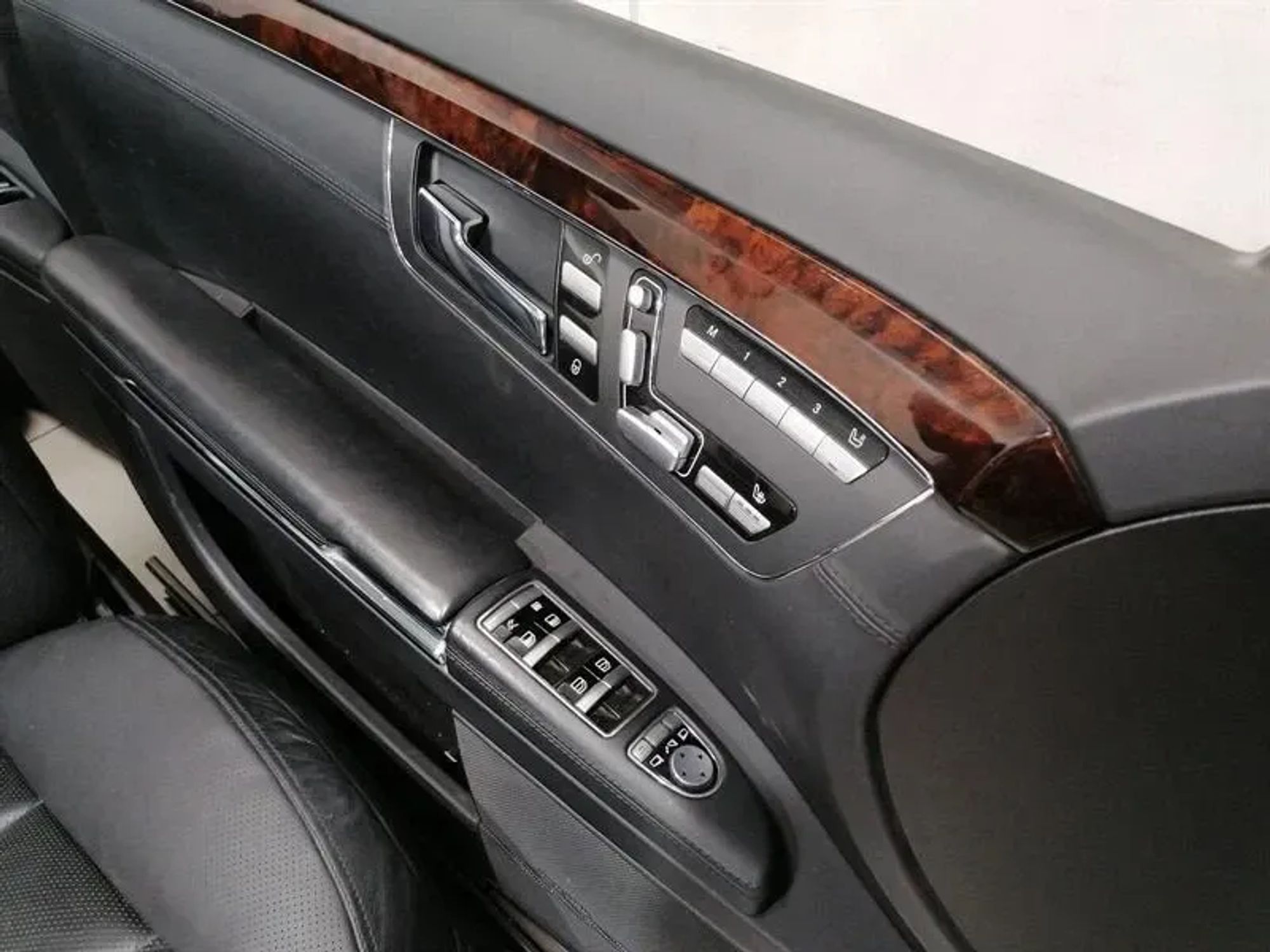 https://ycs.partsauto.market/partsauto-images/thmbs/h353NjtZg3VDP19b5HMt7LlpbQ93/4ec24efcacd763c597a71d597adfb69d/c7db8bb8f7be95db98f68829b05f7fe3.jpg