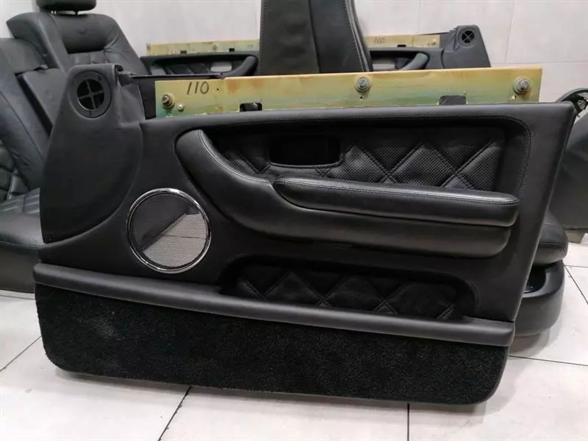 Комплект сидений BENTLEY ARNAGE T Mulliner ARNAGE, 710000 рублей, Москва