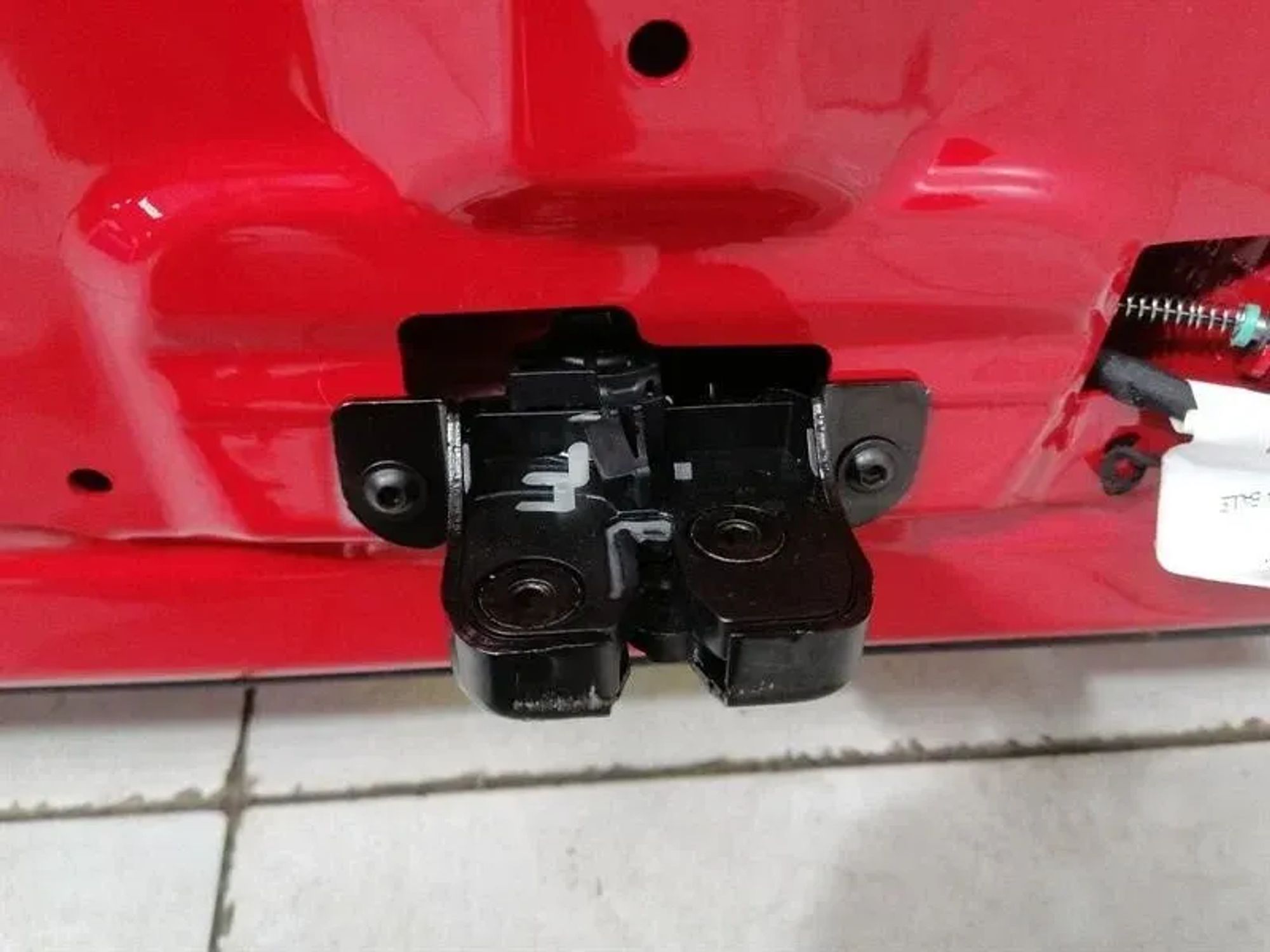 https://ycs.partsauto.market/partsauto-images/thmbs/h353NjtZg3VDP19b5HMt7LlpbQ93/4ffe92558213ac7fae92c47cead733fa/54ce7dfe8f30ac30a1d4a88659b28aee.jpg