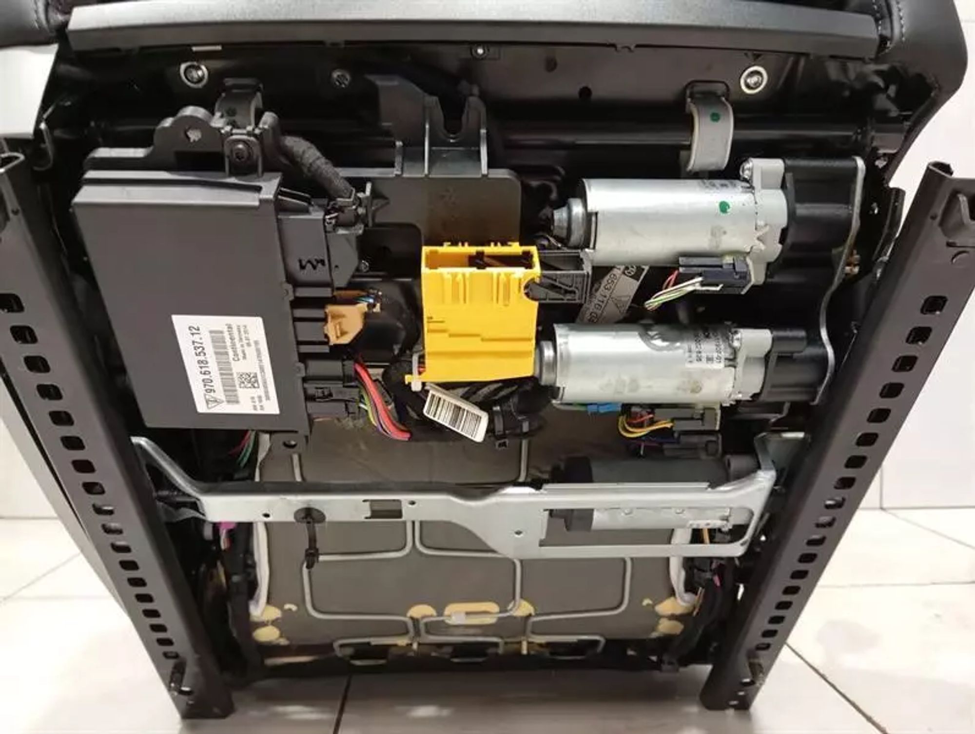 https://ycs.partsauto.market/partsauto-images/thmbs/h353NjtZg3VDP19b5HMt7LlpbQ93/50a6b1484c3b858d0b4255259e798a19/1610cba5b32b6e12264c86c1c035f5f8.jpg