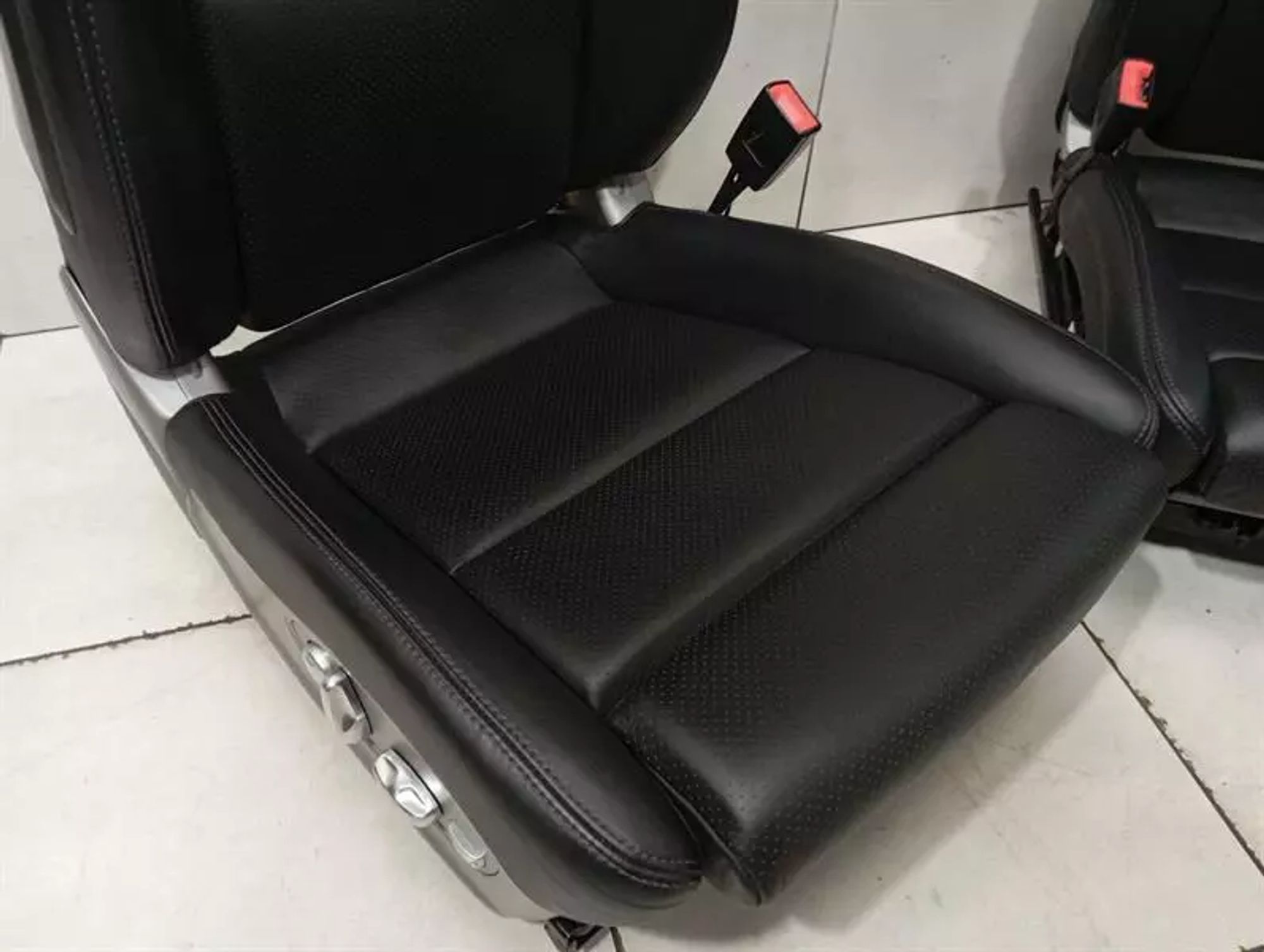 https://ycs.partsauto.market/partsauto-images/thmbs/h353NjtZg3VDP19b5HMt7LlpbQ93/50a6b1484c3b858d0b4255259e798a19/7ce0298eb9dd13e63498e5937e2e798d.jpg