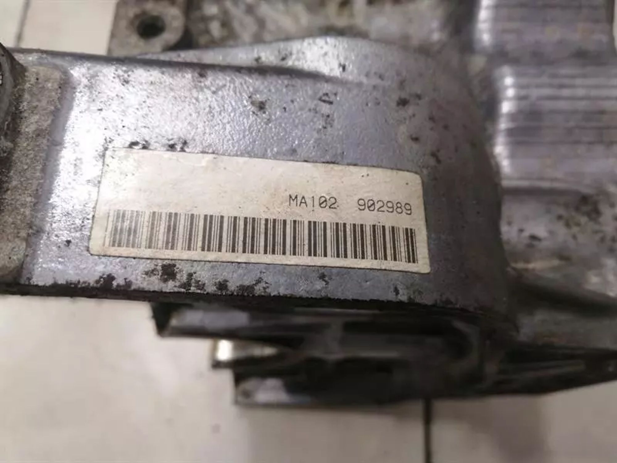 https://ycs.partsauto.market/partsauto-images/thmbs/h353NjtZg3VDP19b5HMt7LlpbQ93/52c269bb7a72d90e396a42e241892a2b/e06414e680a5e3b6c78b8761b7b0b9ee.jpg