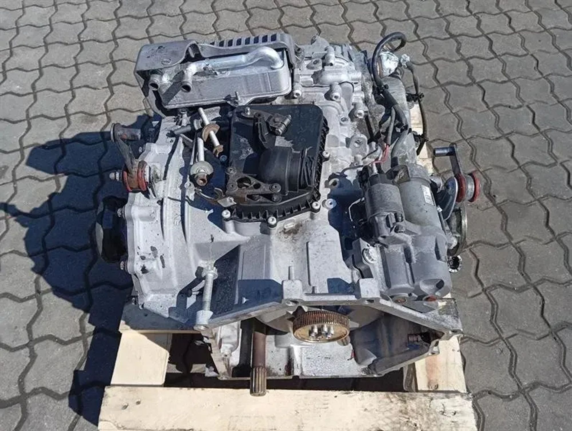 https://ycs.partsauto.market/partsauto-images/thmbs/h353NjtZg3VDP19b5HMt7LlpbQ93/52d88711344a5064d40397439a5b39a3/457fed53c20b7108349edf543fb74569.jpg