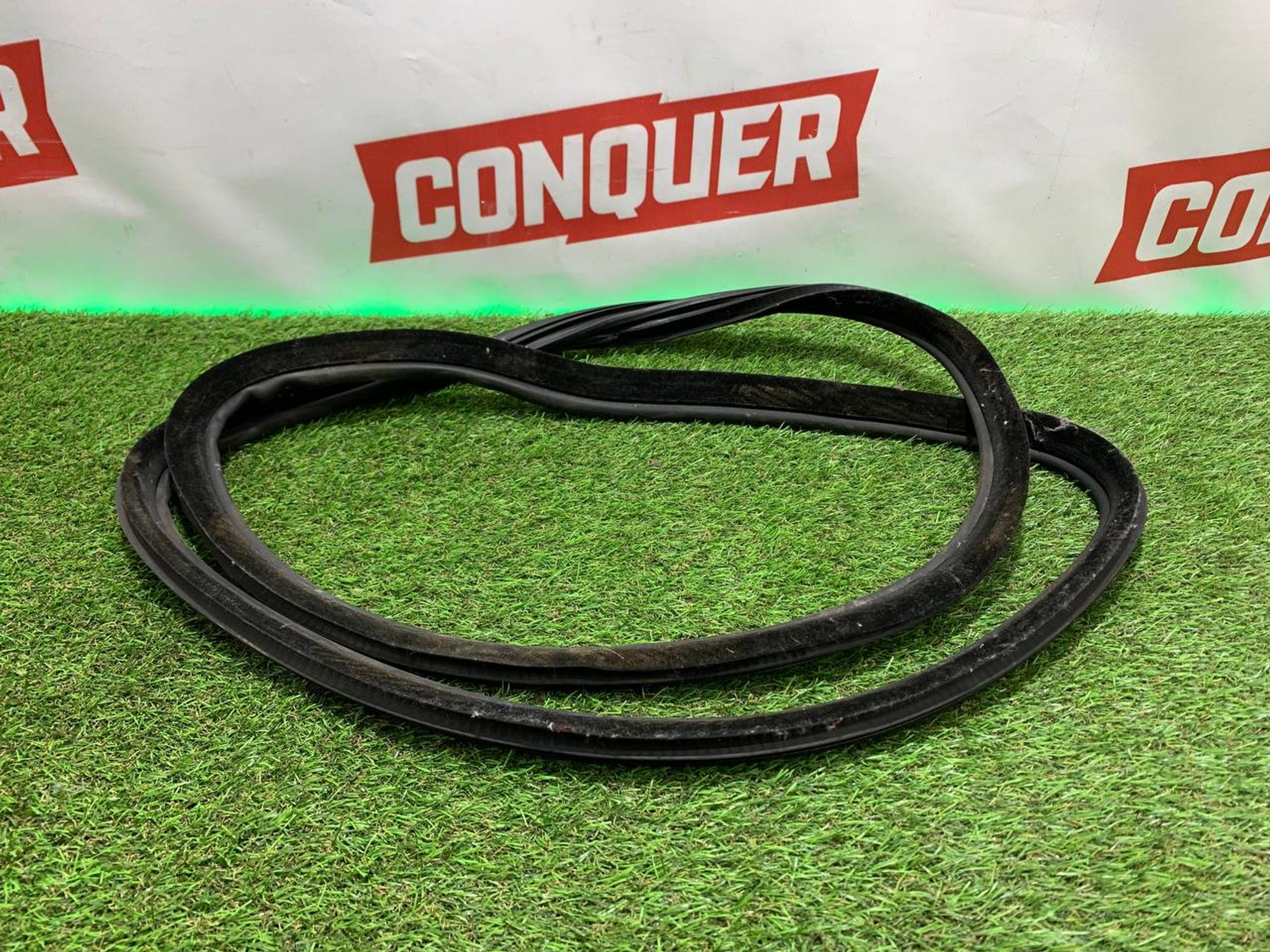 https://ycs.partsauto.market/partsauto-images/thmbs/h353NjtZg3VDP19b5HMt7LlpbQ93/539788bdb17422f7a67d3d28b0ae529a/8f957176852ec5e33dda8b74a9514e44.jpg