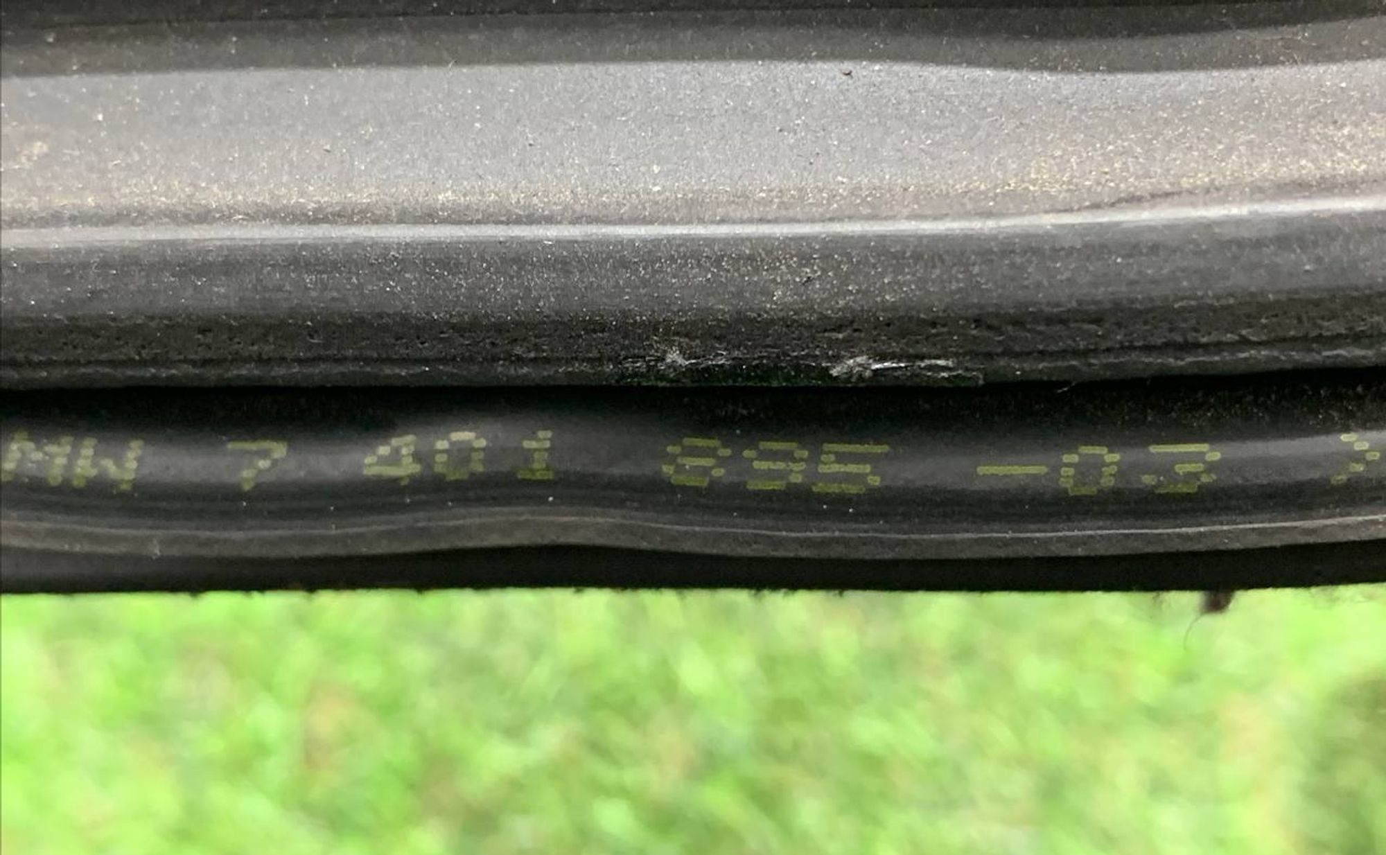 https://ycs.partsauto.market/partsauto-images/thmbs/h353NjtZg3VDP19b5HMt7LlpbQ93/539788bdb17422f7a67d3d28b0ae529a/b7d86cefa2311c8605b77936563b03ff.jpg