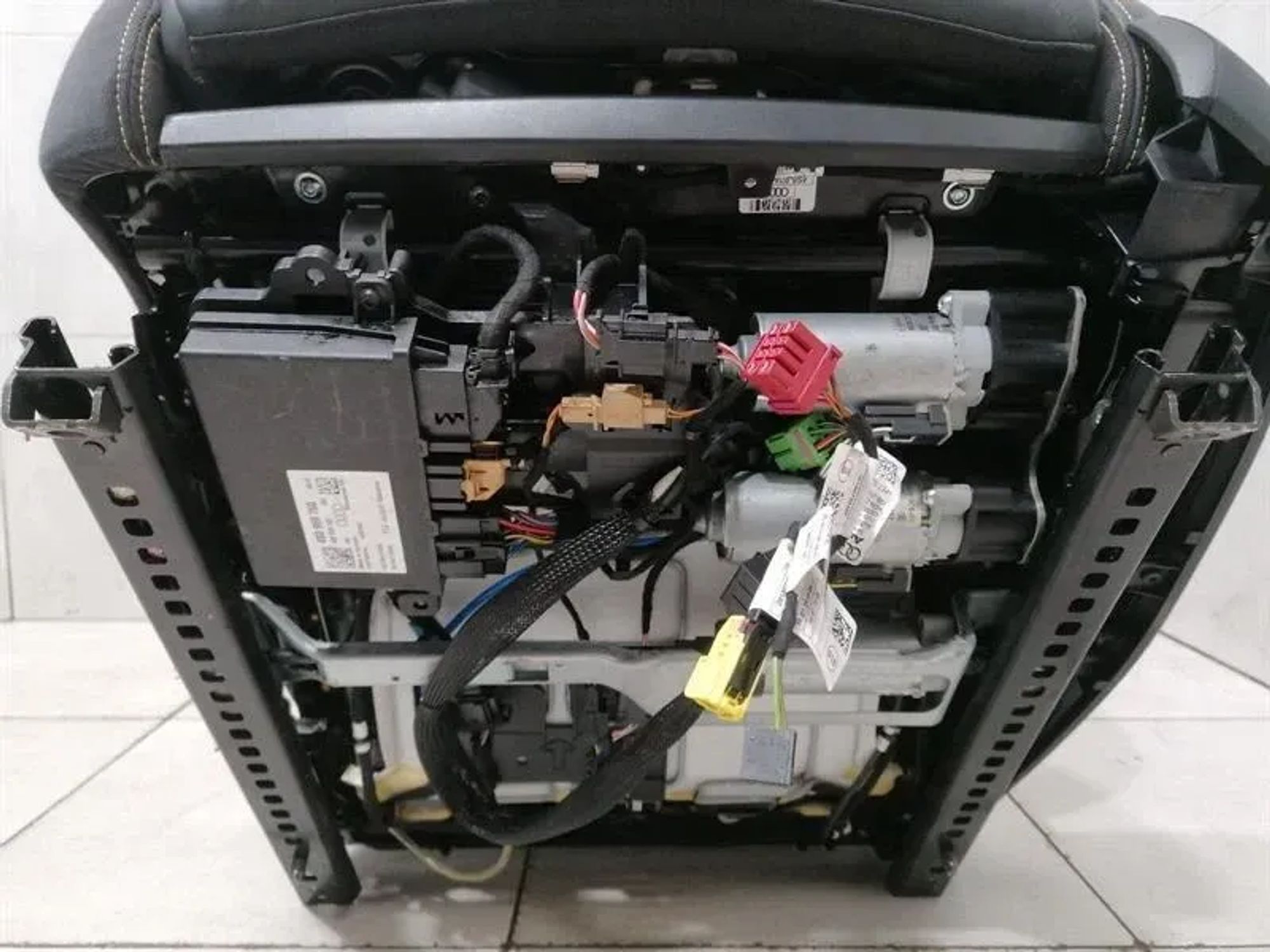 https://ycs.partsauto.market/partsauto-images/thmbs/h353NjtZg3VDP19b5HMt7LlpbQ93/53dfe44443e4acce7f8caad6edfaa4e6/21e95ae6ed23117a6d77c7a17ee5cfe0.jpg