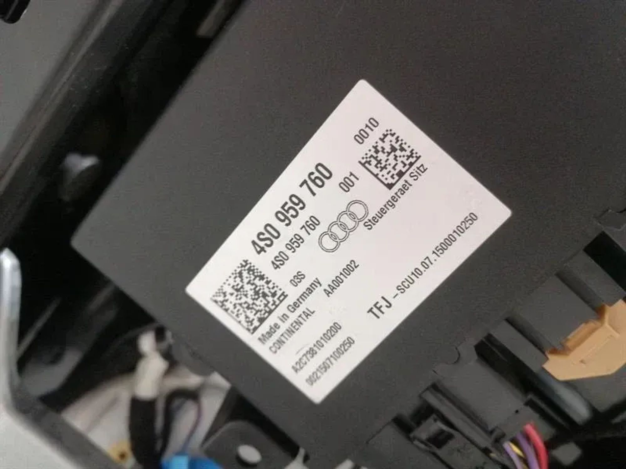 https://ycs.partsauto.market/partsauto-images/thmbs/h353NjtZg3VDP19b5HMt7LlpbQ93/53dfe44443e4acce7f8caad6edfaa4e6/8e08dd9d4f380c190cae4abd620295d2.jpg