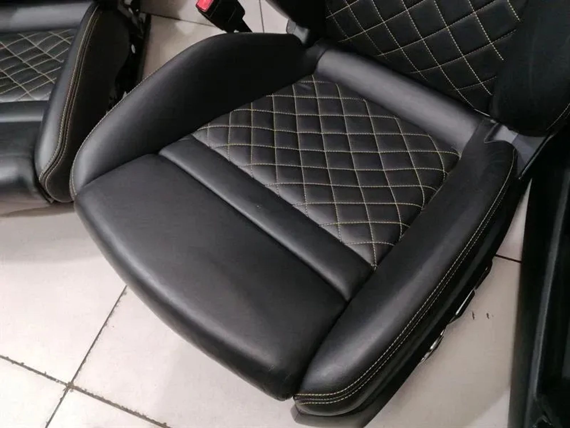 Салон в сборе 18-позиционные сиденья AUDI R8 4S, 550000 рублей, Москва