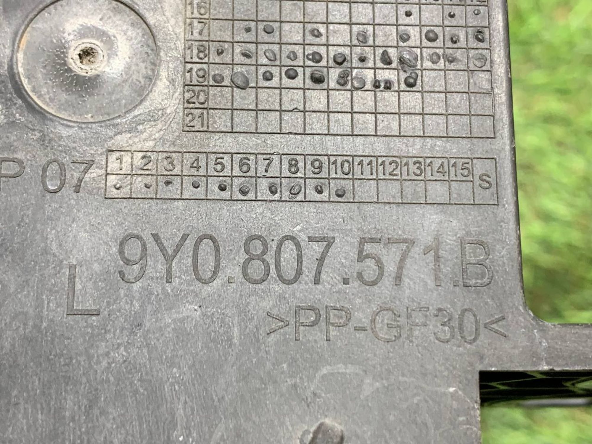 https://ycs.partsauto.market/partsauto-images/thmbs/h353NjtZg3VDP19b5HMt7LlpbQ93/546817dbc466da48d5eb9b67e13269f6/fc6f35ff01093eec77f84d2fdfd03be3.jpg