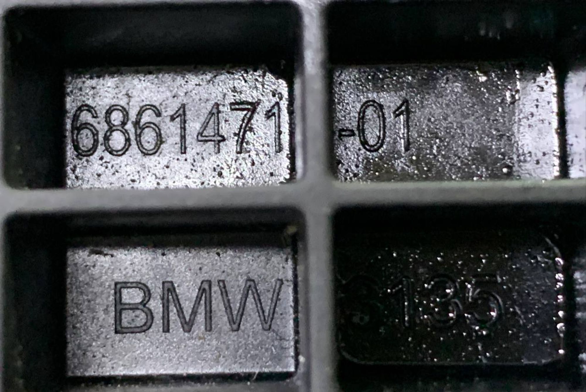 https://ycs.partsauto.market/partsauto-images/thmbs/h353NjtZg3VDP19b5HMt7LlpbQ93/56ab15c38b49a76f50625688d8bbc5ed/2a3b7ae37cf213d0fd08caafa2161060.jpg