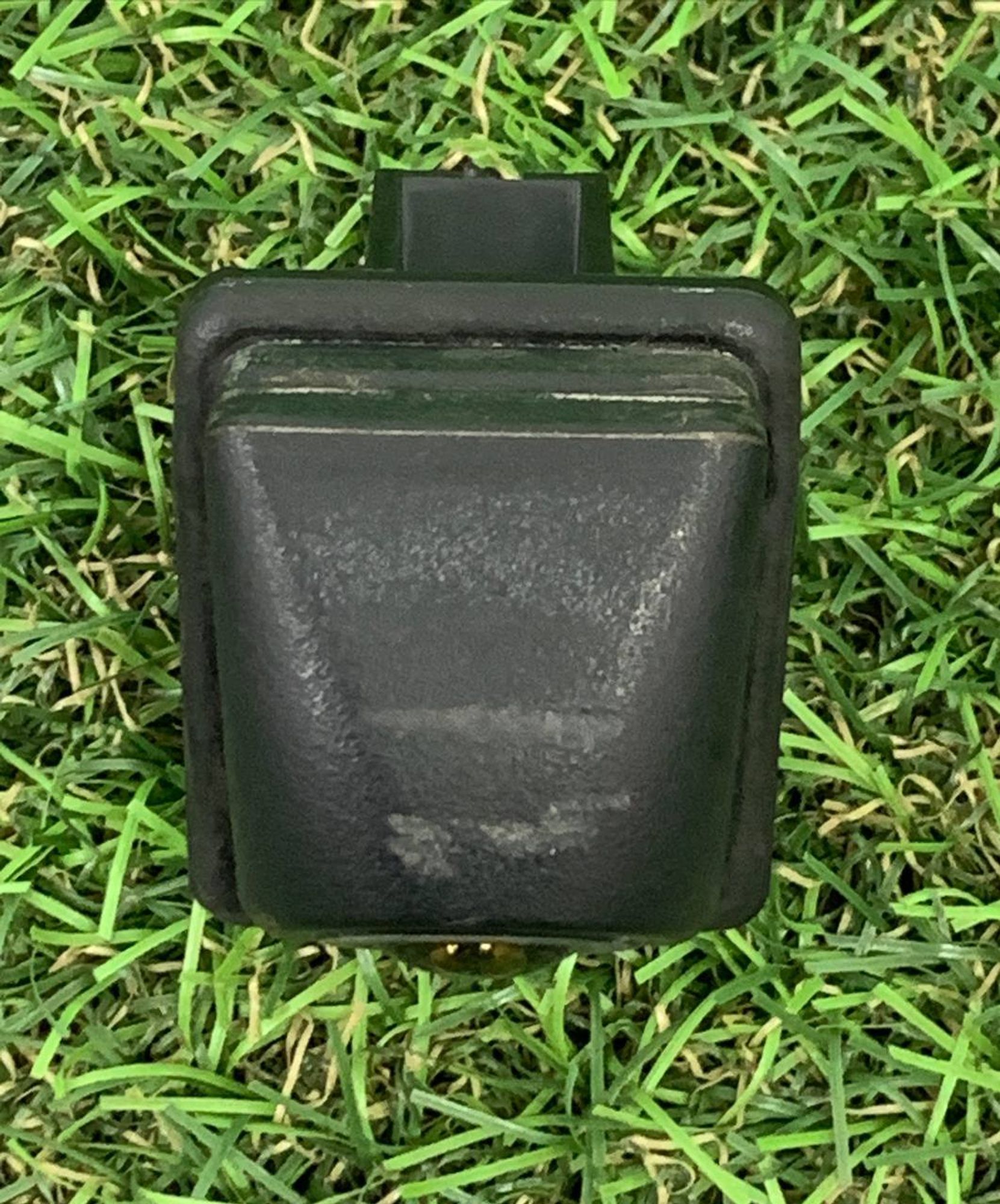 https://ycs.partsauto.market/partsauto-images/thmbs/h353NjtZg3VDP19b5HMt7LlpbQ93/581fde20d64d9ef35940a65e2fc49f3c/077b241b03150ba8b096eeb10afdd2e3.jpg