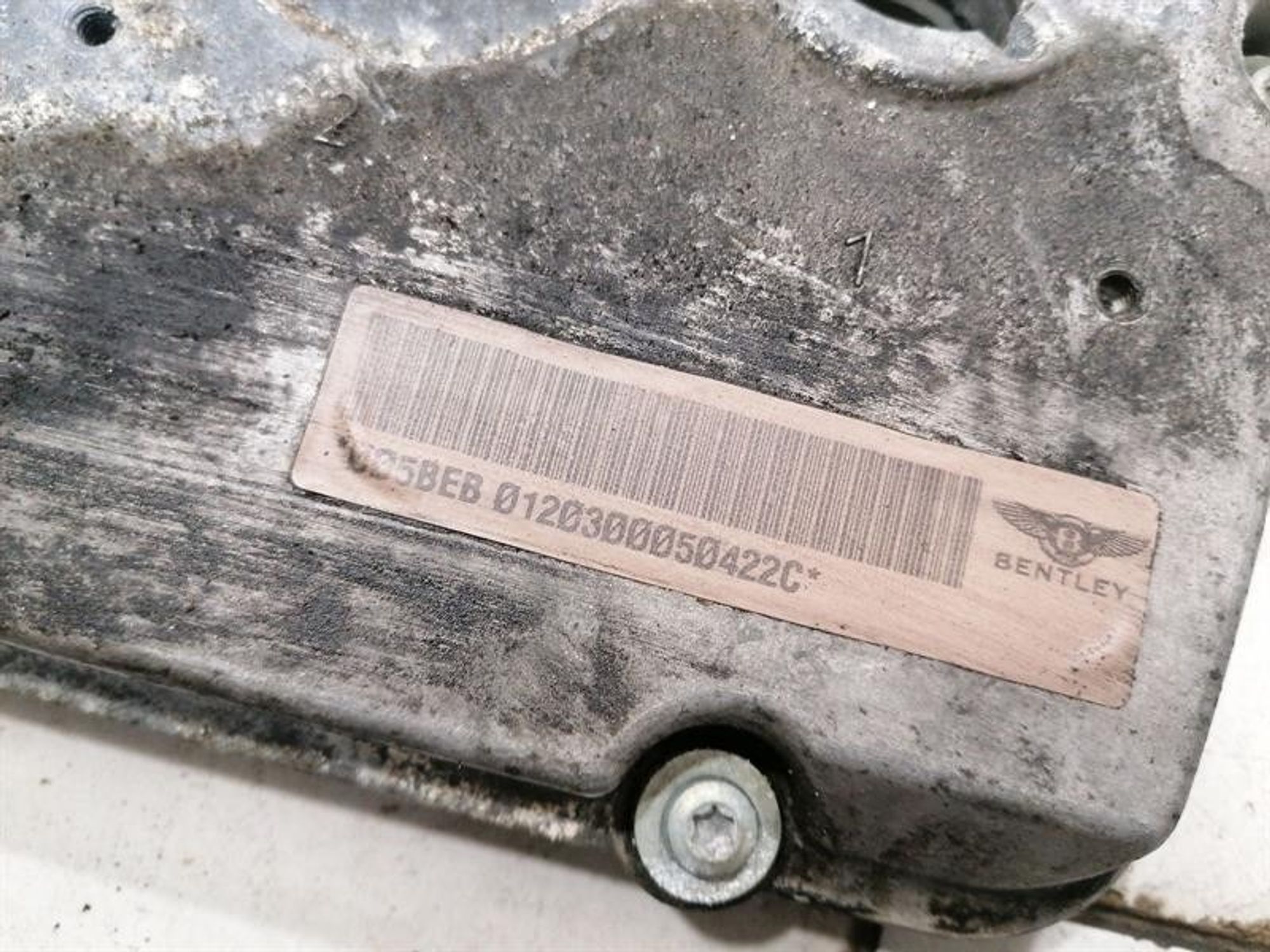 https://ycs.partsauto.market/partsauto-images/thmbs/h353NjtZg3VDP19b5HMt7LlpbQ93/58a176ba7adbd8d60ca0cb96cfdd7d30/edef7d2fd16ac88dc84974e4ebd7204e.jpg