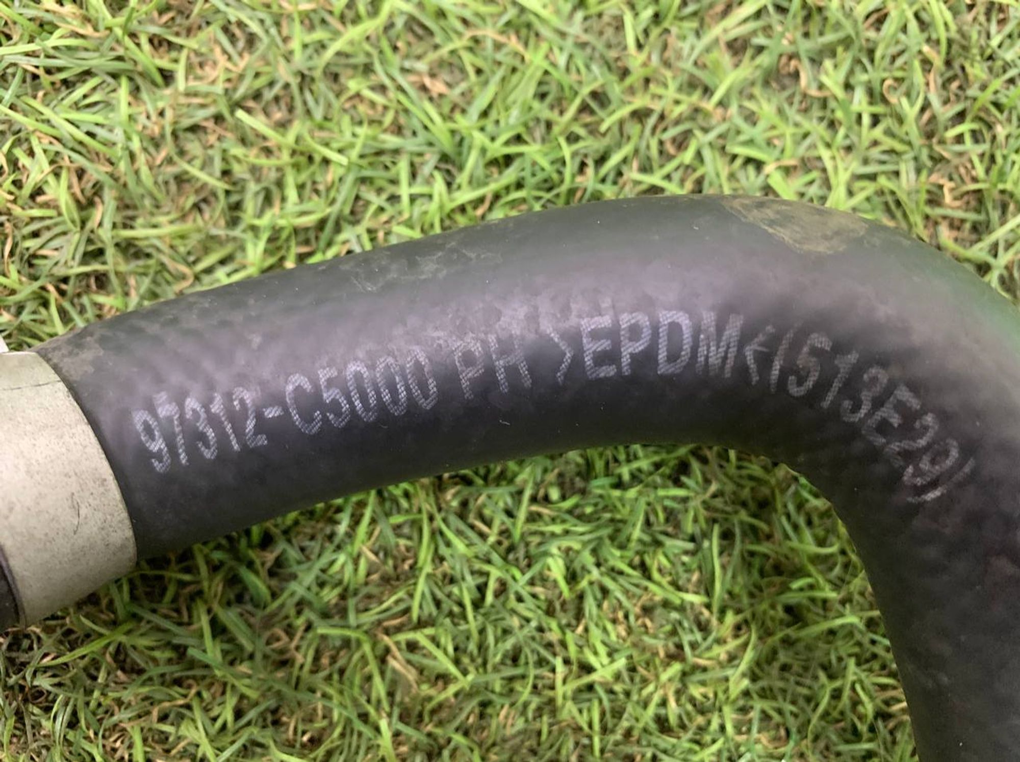 https://ycs.partsauto.market/partsauto-images/thmbs/h353NjtZg3VDP19b5HMt7LlpbQ93/5a607d9181e373485b4872c53a17dd7d/6502370e803d4ed08ecd86c2ce283617.jpg