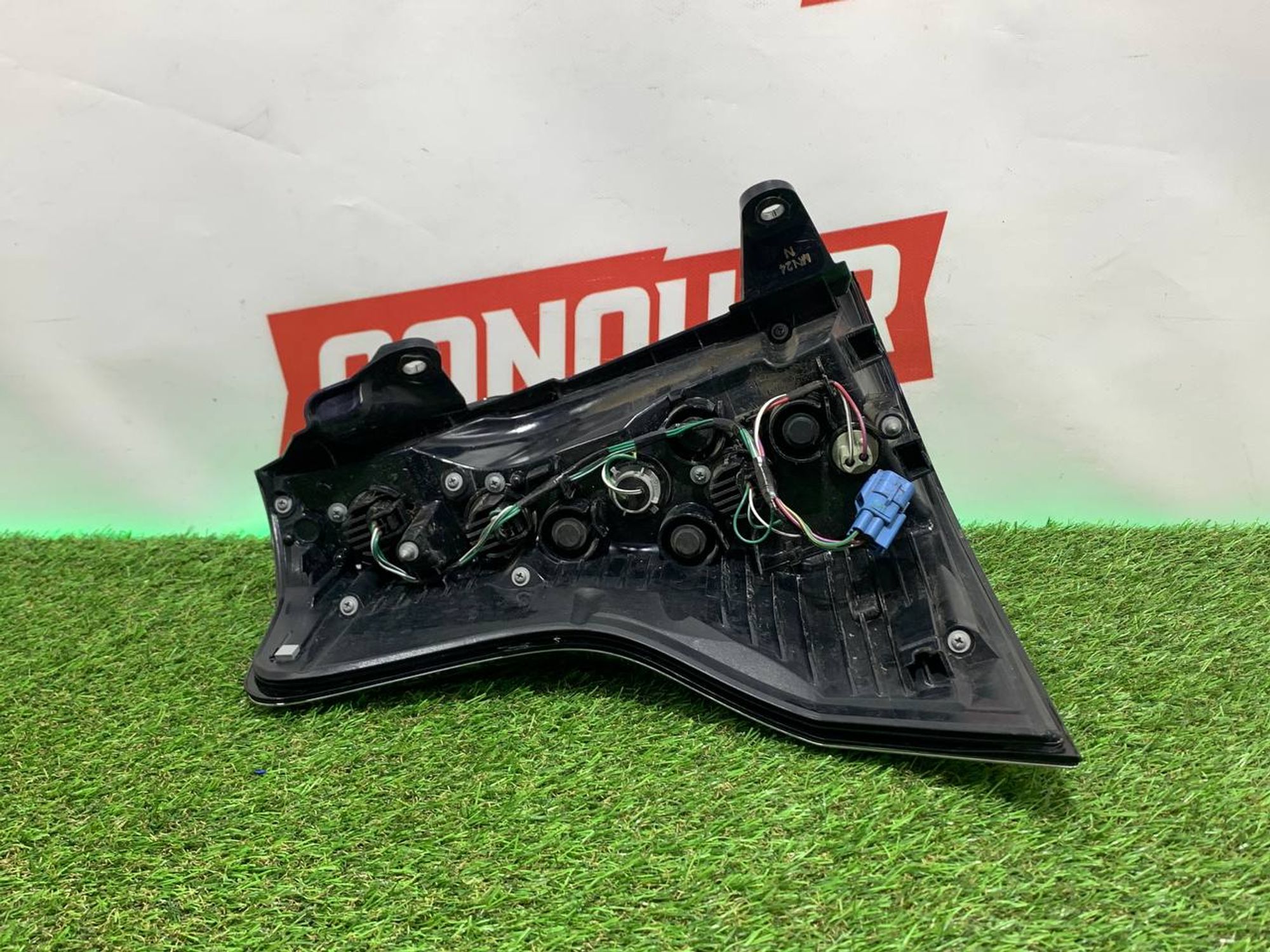 https://ycs.partsauto.market/partsauto-images/thmbs/h353NjtZg3VDP19b5HMt7LlpbQ93/5b17a2981e3244e26a118a594e563361/7d5f26658003568e0f67785c34f1198f.jpg