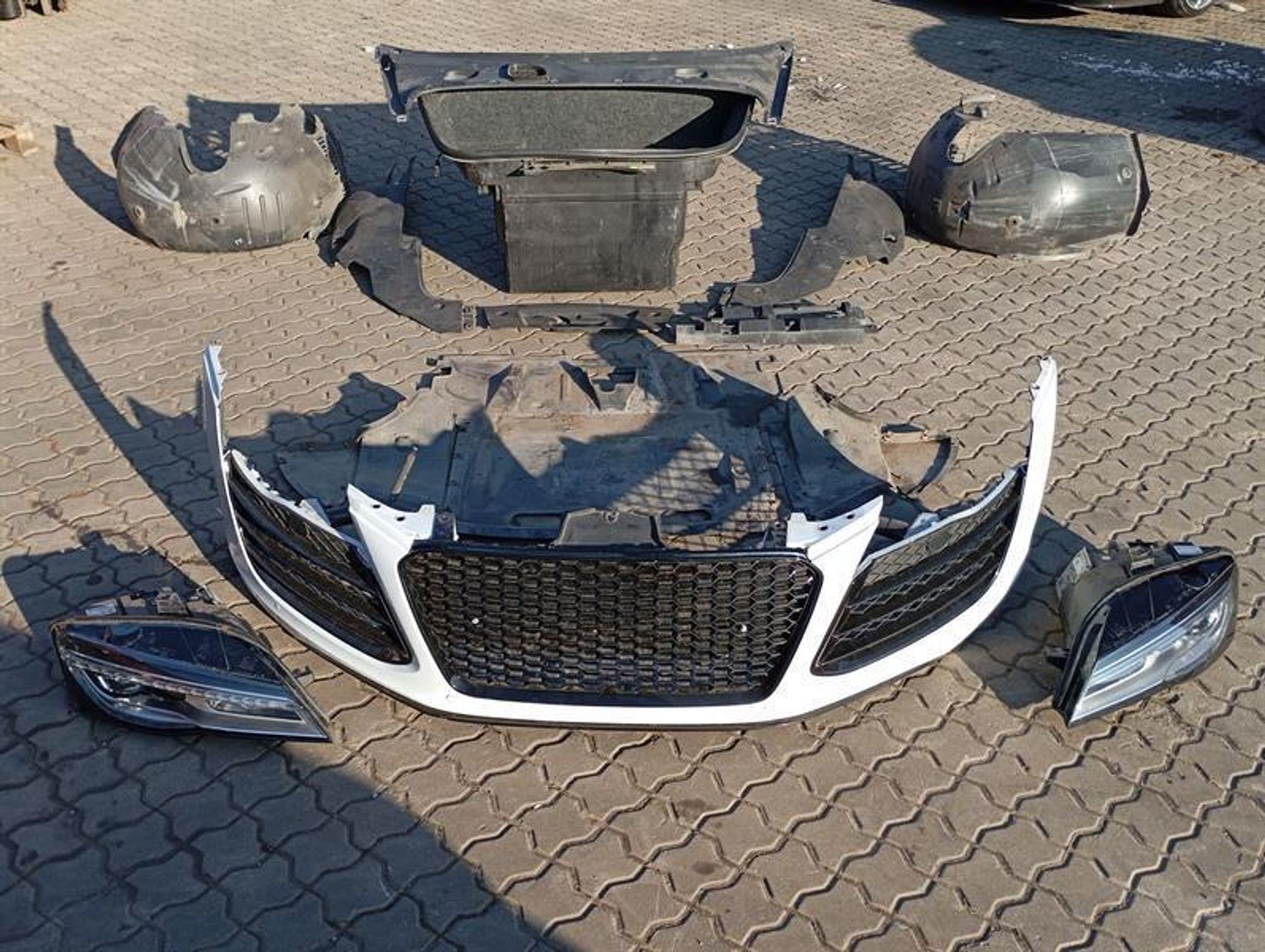 Ноускат AUDI R8 TYPE 42 V10 5.2 SPYDER, 1900000 рублей, Москва