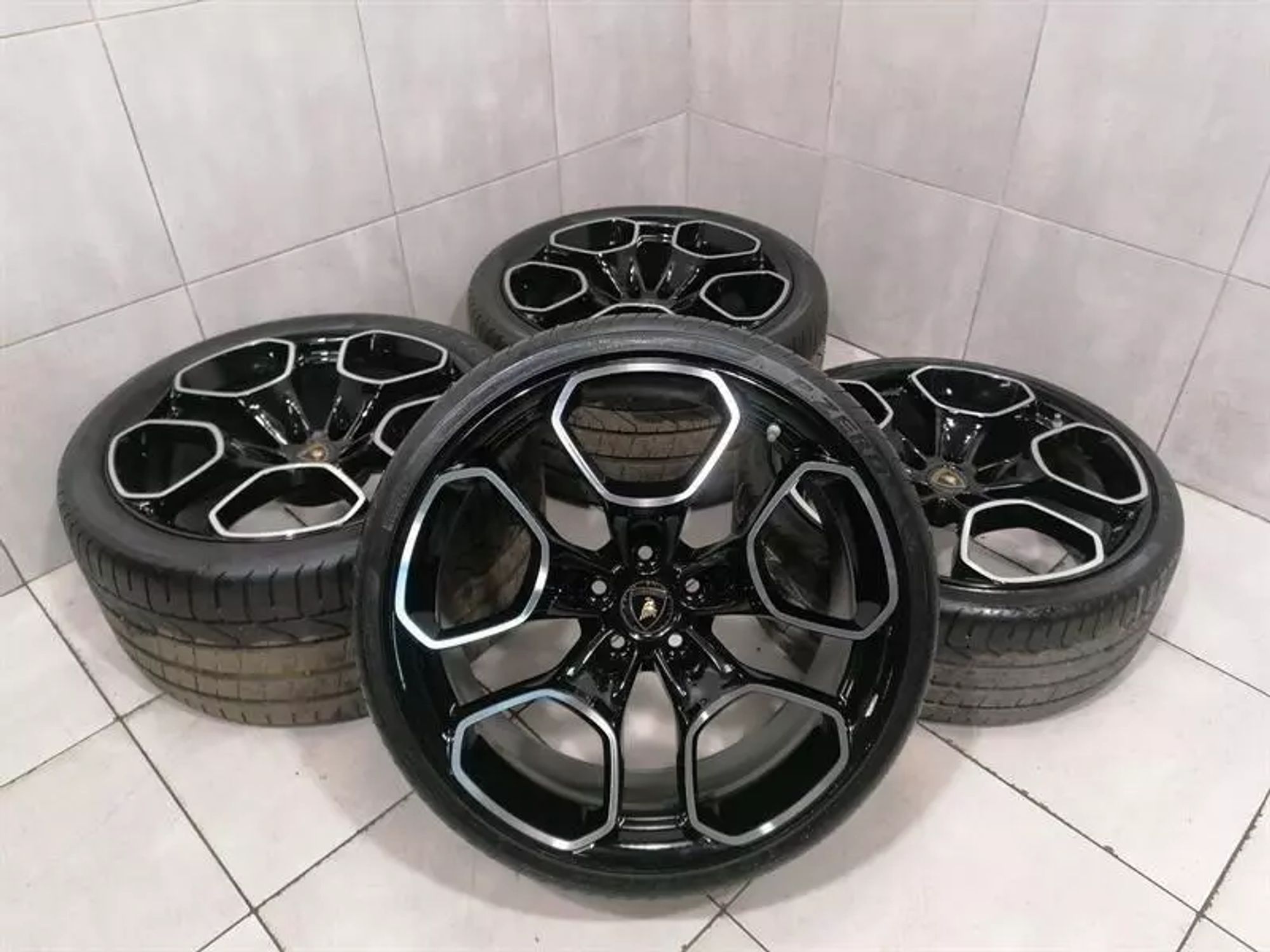 https://ycs.partsauto.market/partsauto-images/thmbs/h353NjtZg3VDP19b5HMt7LlpbQ93/5cf1c9ea76c7ac8baa9d062146e23c93/33db34e1a727599501308bbaf2e04206.jpg