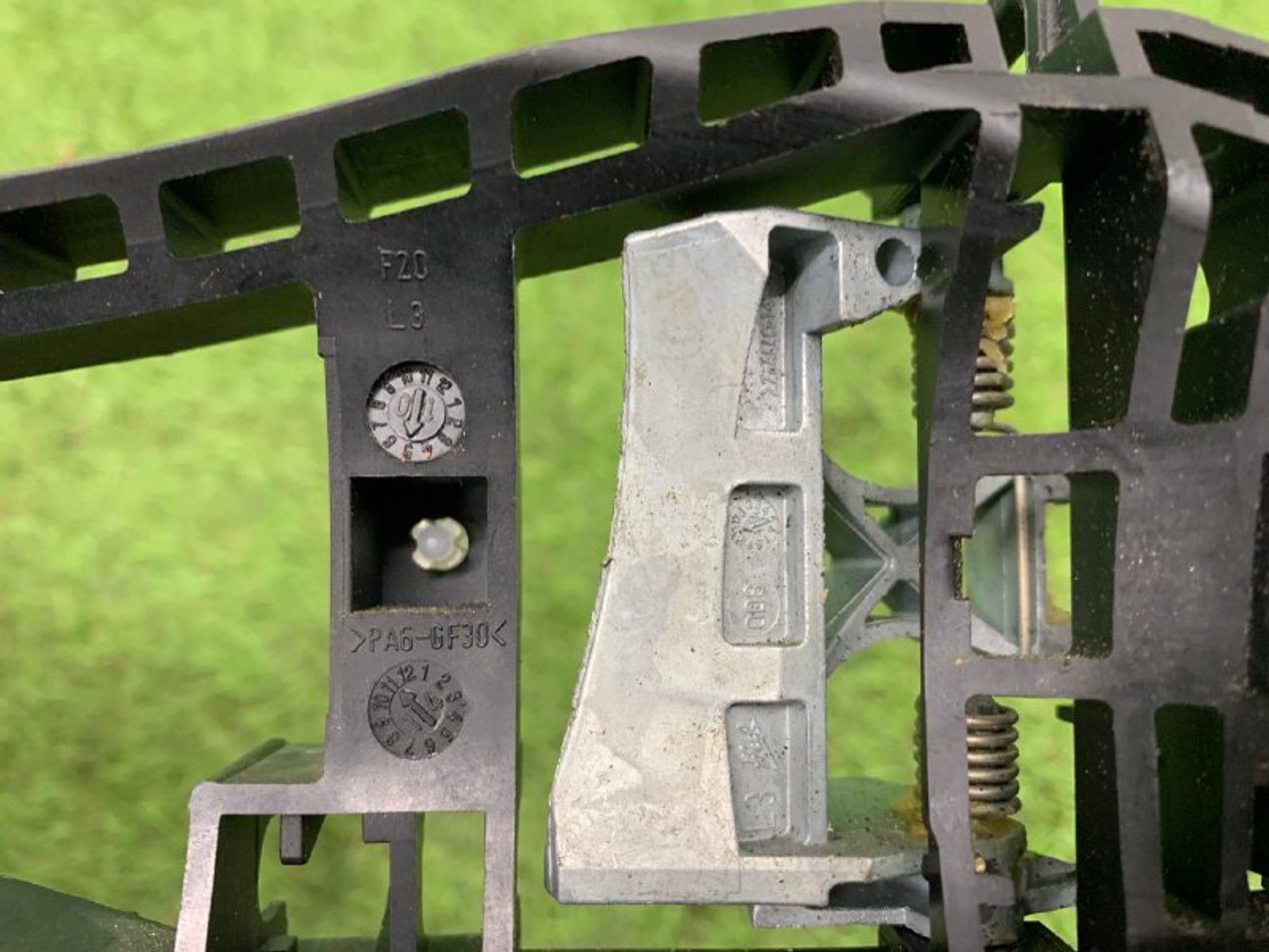 Кронштейн левой ручки BMW F20 F30 F80, 3000 рублей, Москва