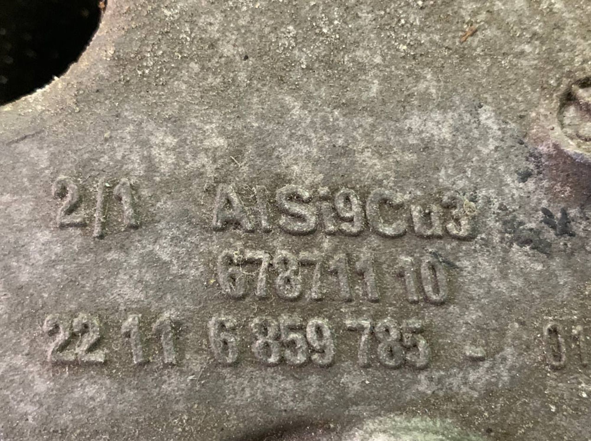 https://ycs.partsauto.market/partsauto-images/thmbs/h353NjtZg3VDP19b5HMt7LlpbQ93/5e538114891c632f67097e439bb1c8cf/feb9c26993ef2b03192440e9871de756.jpg