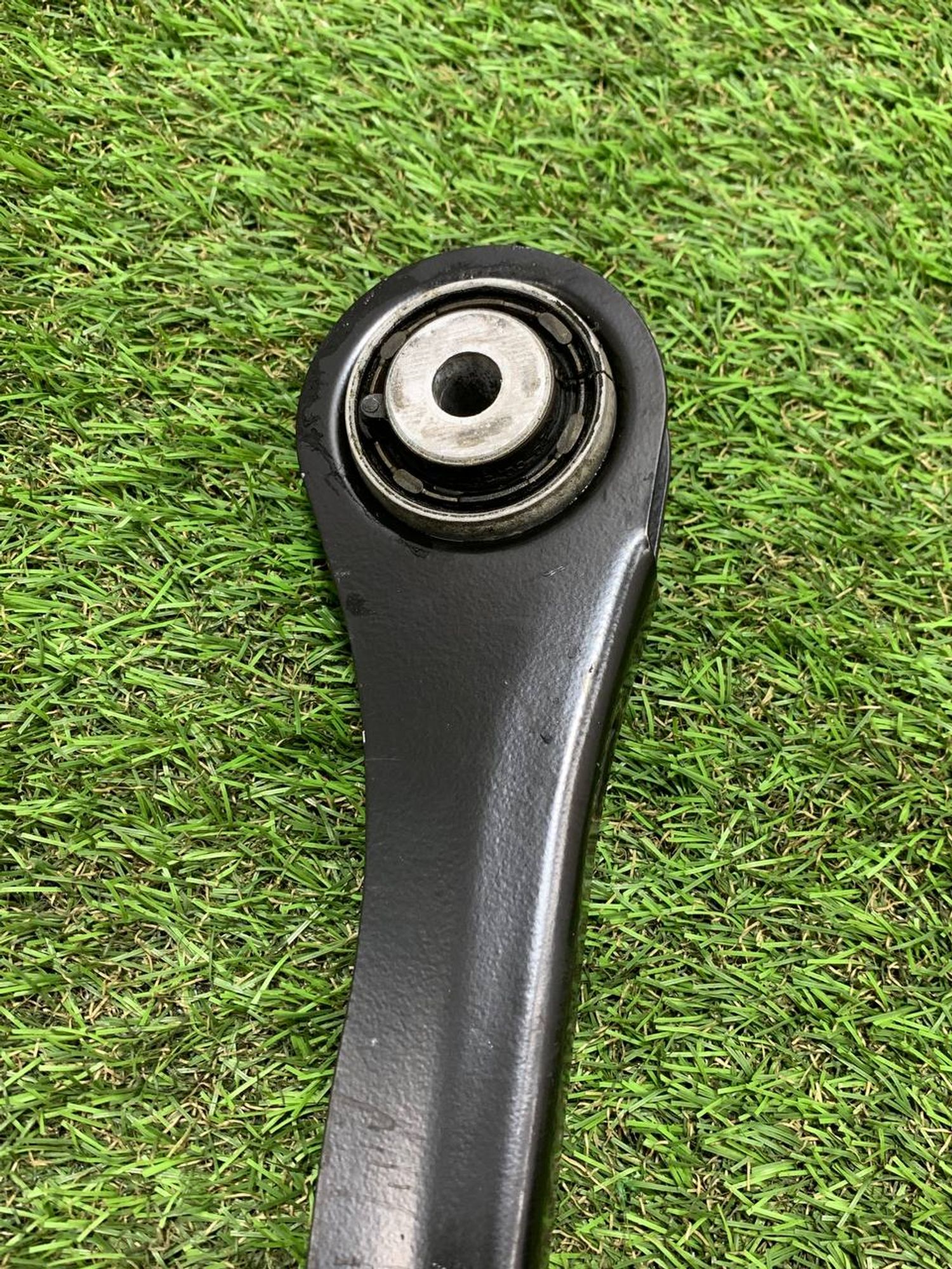 https://ycs.partsauto.market/partsauto-images/thmbs/h353NjtZg3VDP19b5HMt7LlpbQ93/5e6fac80a508f5c8605addabaaaf1641/98af43d27cca83777105a2096138cba3.jpg