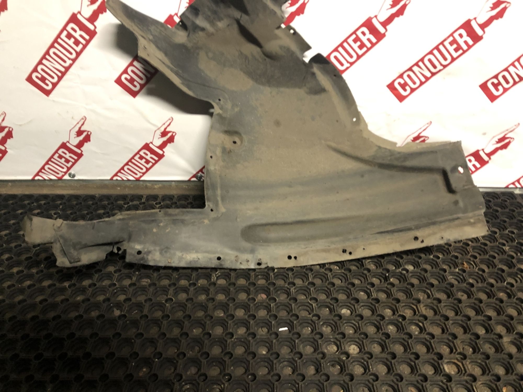https://ycs.partsauto.market/partsauto-images/thmbs/h353NjtZg3VDP19b5HMt7LlpbQ93/5ef65cf782b0bb7bc9ba2a4fc11778d9/2c62b3e1c2256b9f2b1909d4b9ef5b58.jpg
