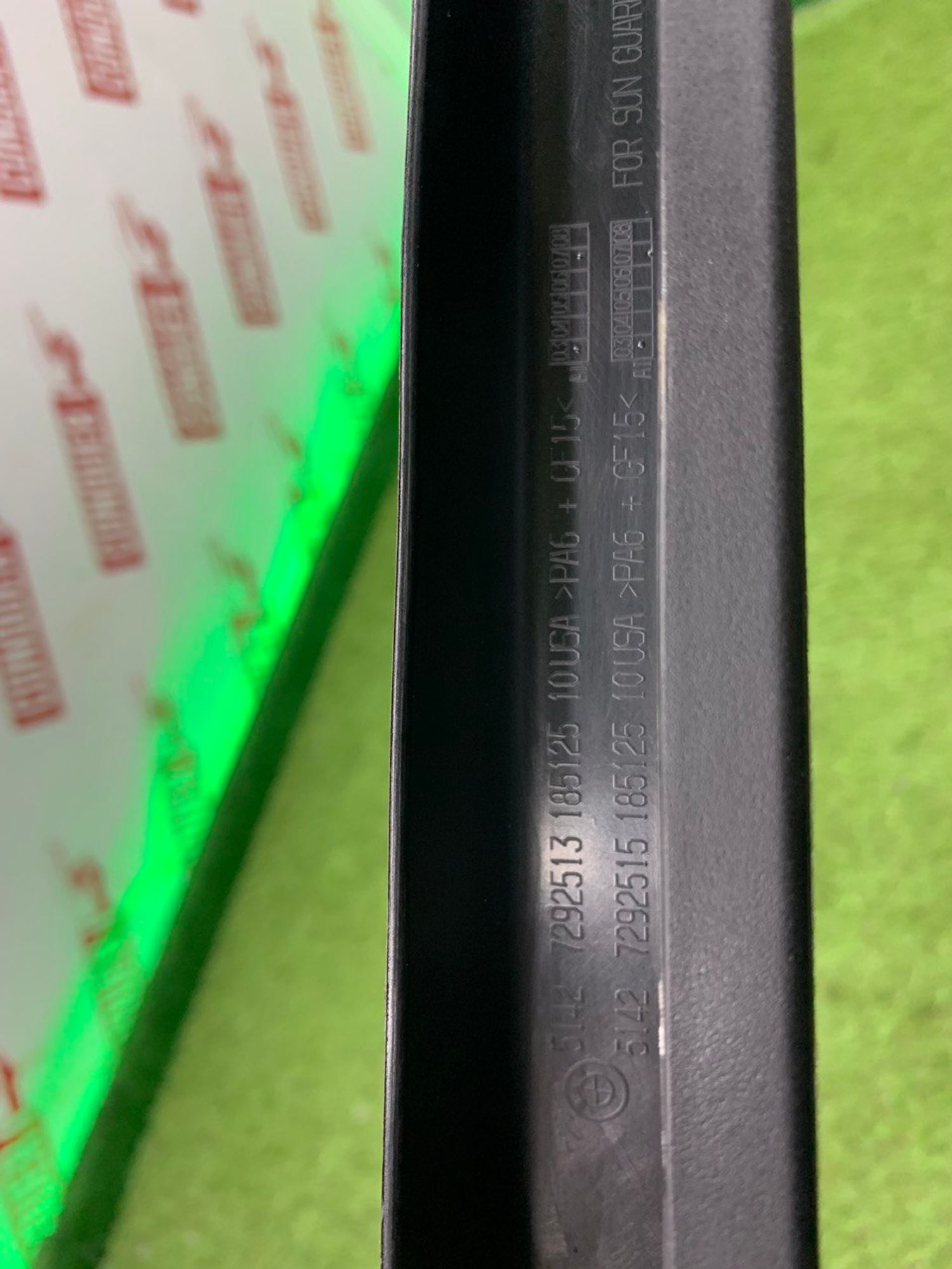 Окантовка заднего левого стекла BMW X5 F15 F85, 2000 рублей, Москва