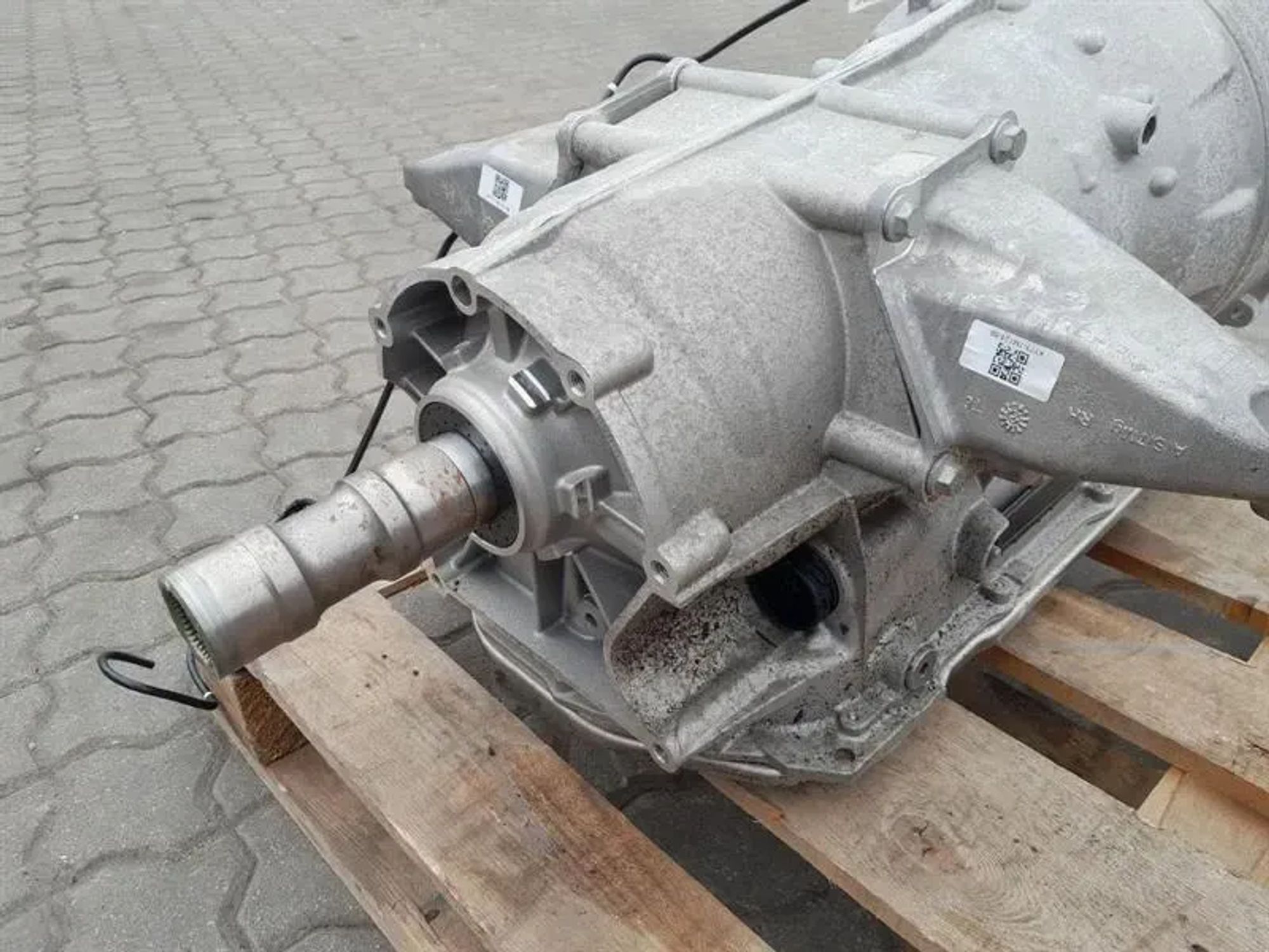 Коробка передач Aston Martin DBS SUPERLEGGERA AM7 8HP95, 1350000 рублей, Москва