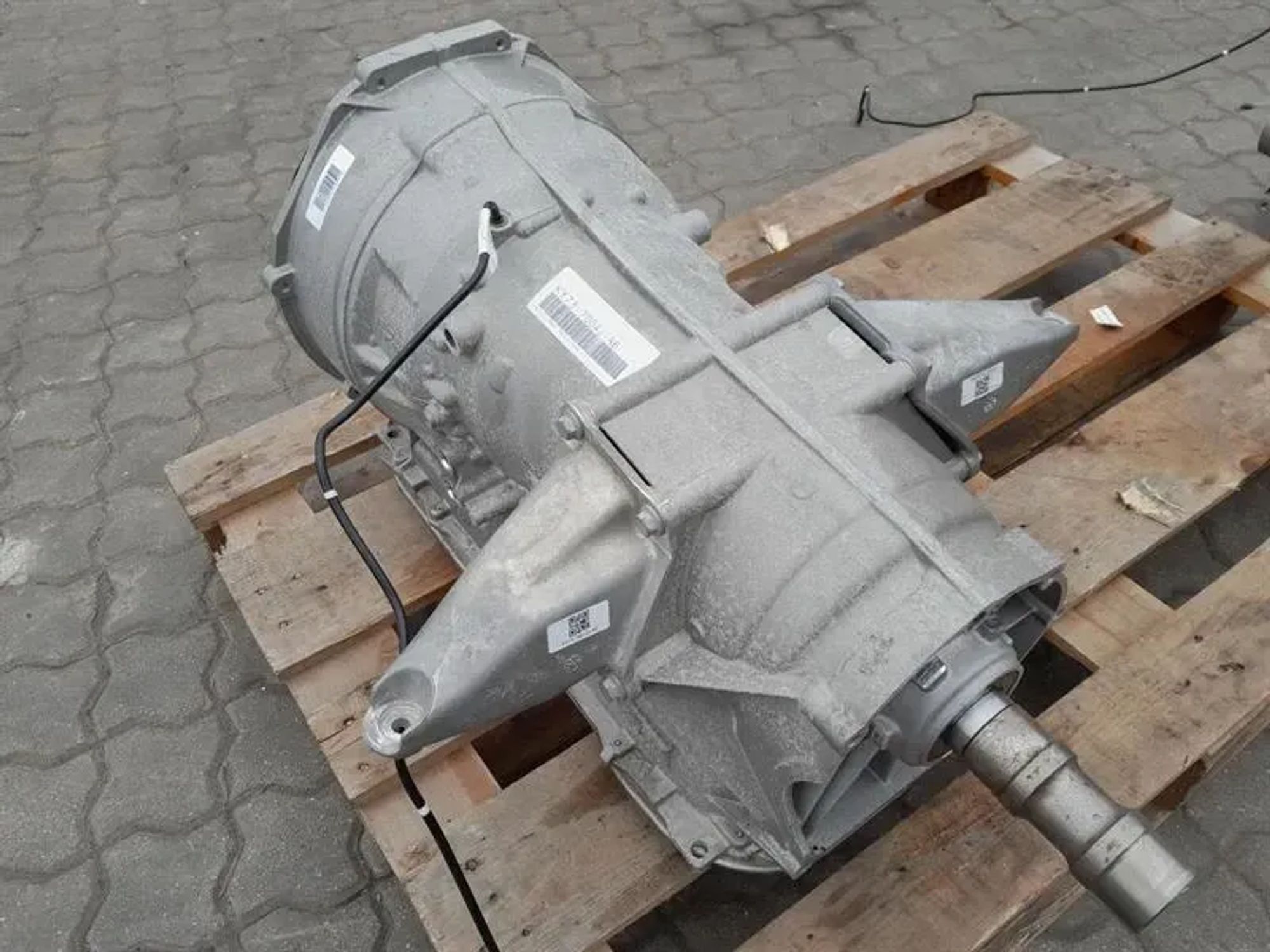 Коробка передач Aston Martin DBS SUPERLEGGERA AM7 8HP95, 1350000 рублей, Москва