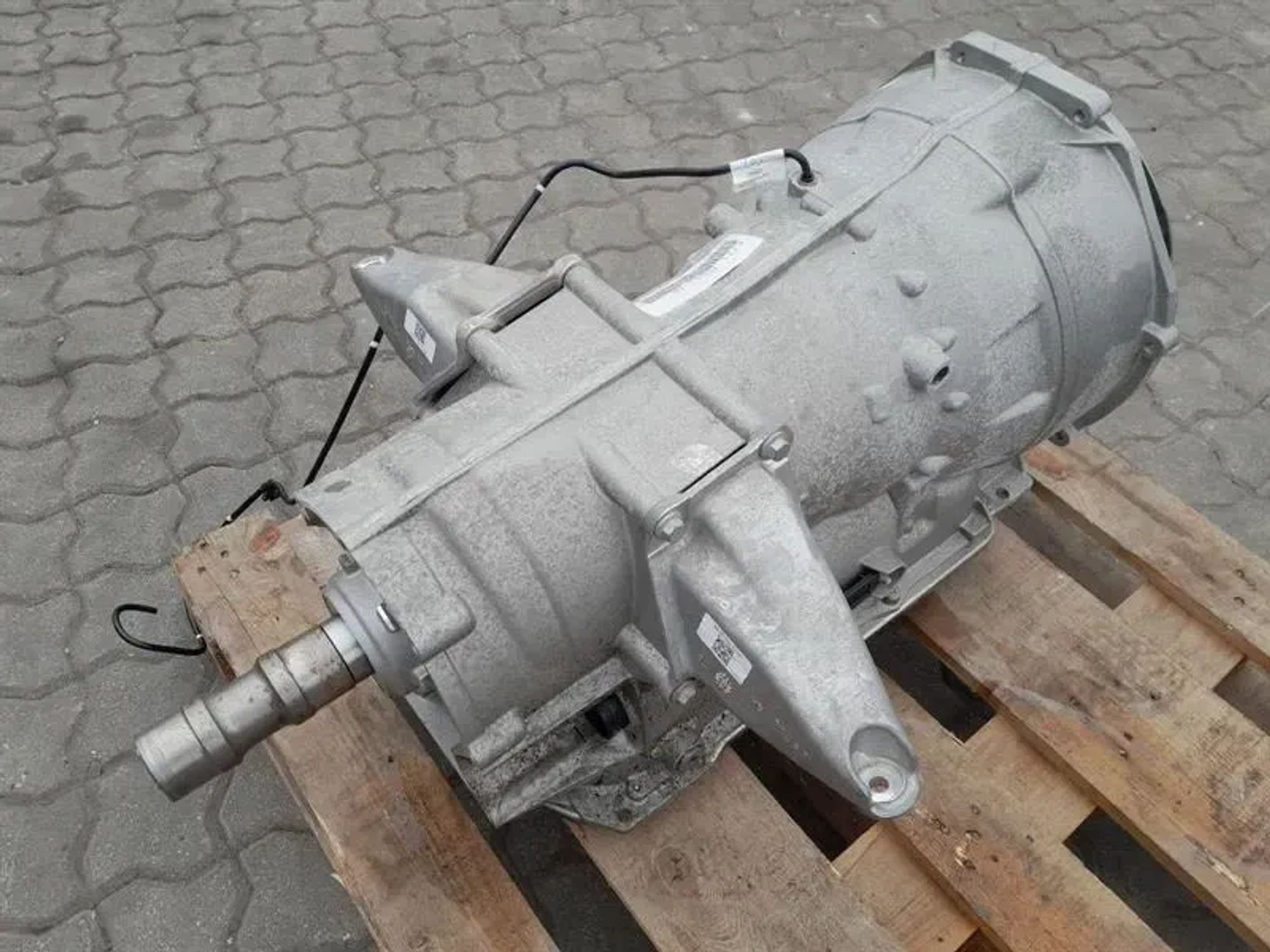 Коробка передач Aston Martin DBS SUPERLEGGERA AM7 8HP95, 1350000 рублей, Москва