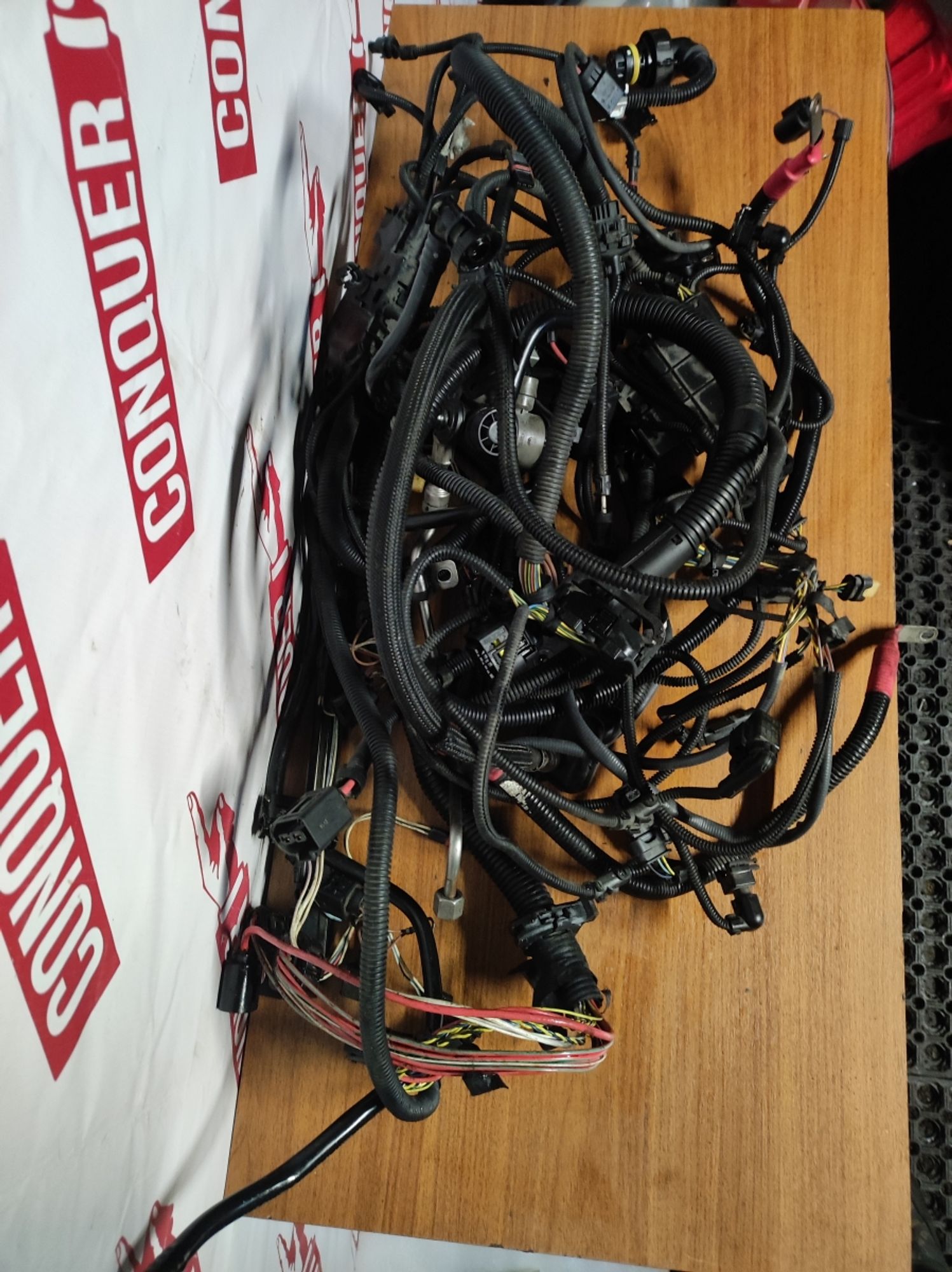 https://ycs.partsauto.market/partsauto-images/thmbs/h353NjtZg3VDP19b5HMt7LlpbQ93/60e9b4f9e0e6cfd0e900b9e8742a598c/cb8e4add78f7aa78cabb3ba19a3a8db9.jpg